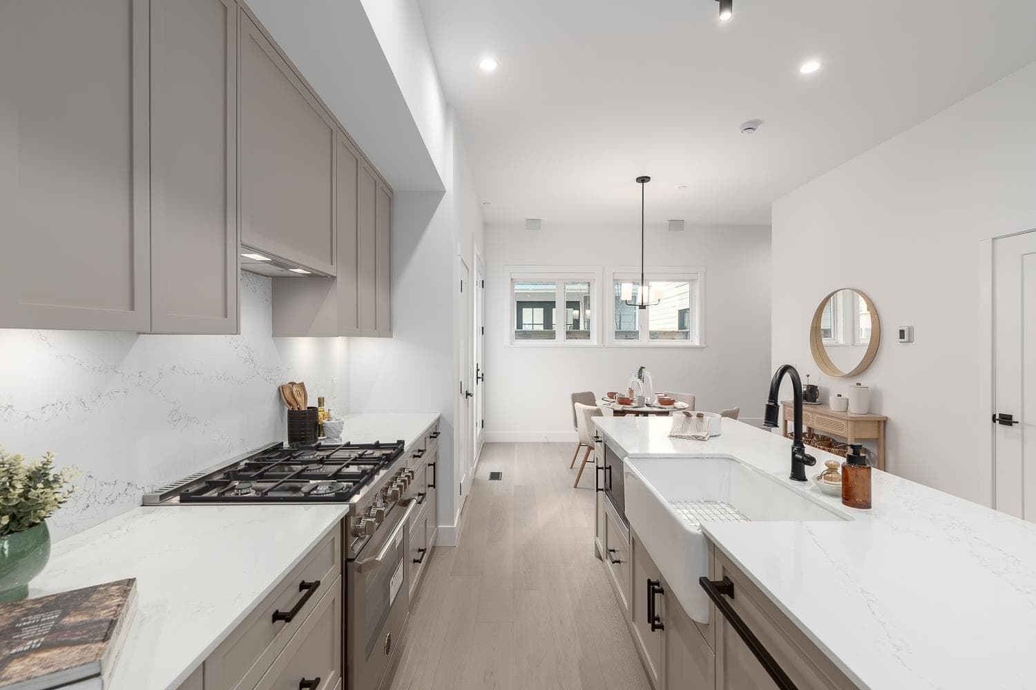 1061 Semlin Drive, Vancouver, V5L 2N6 — photo 5