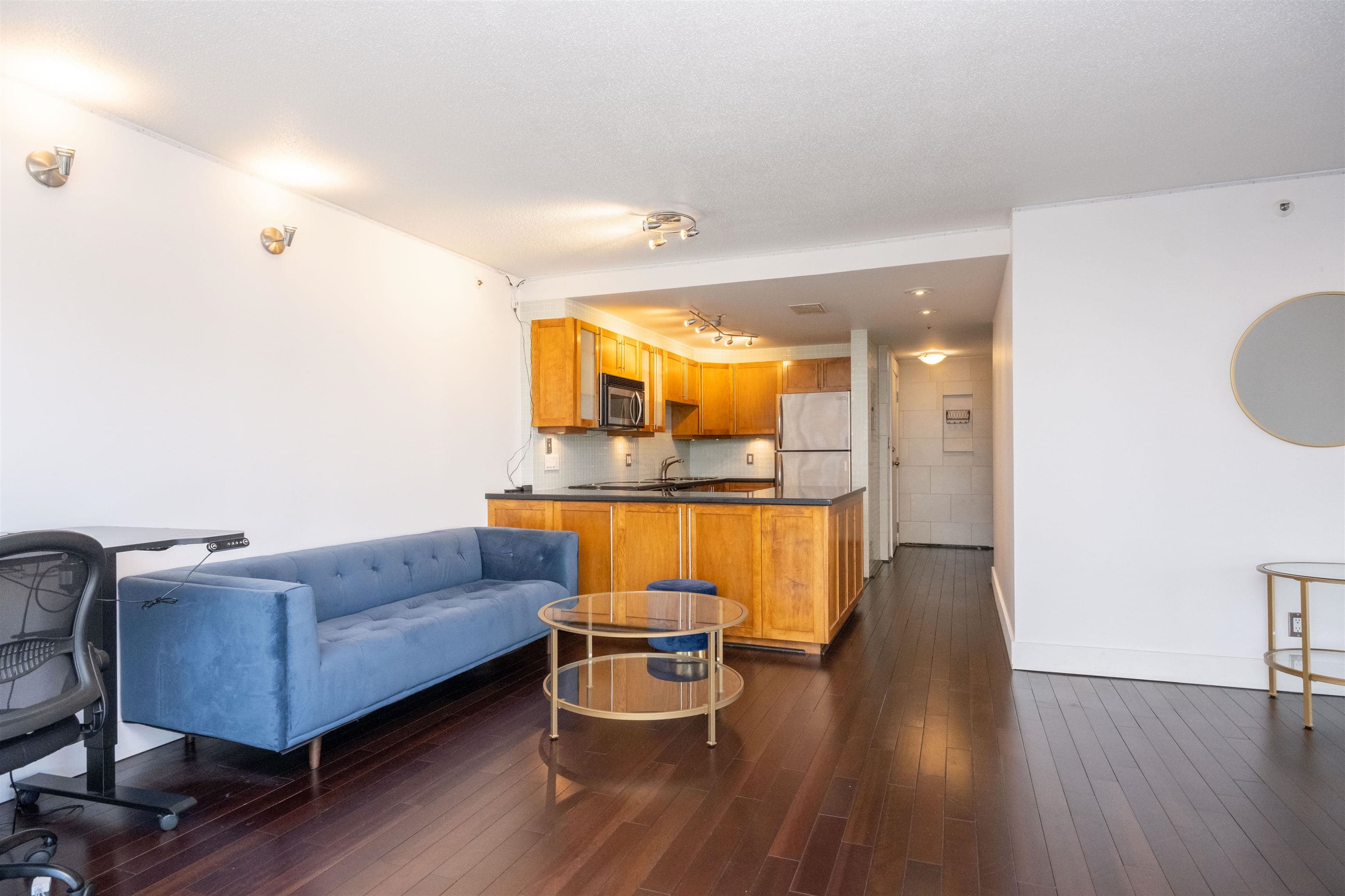 801 - 930 Cambie Street, Vancouver, V6B 5X6 — photo 3