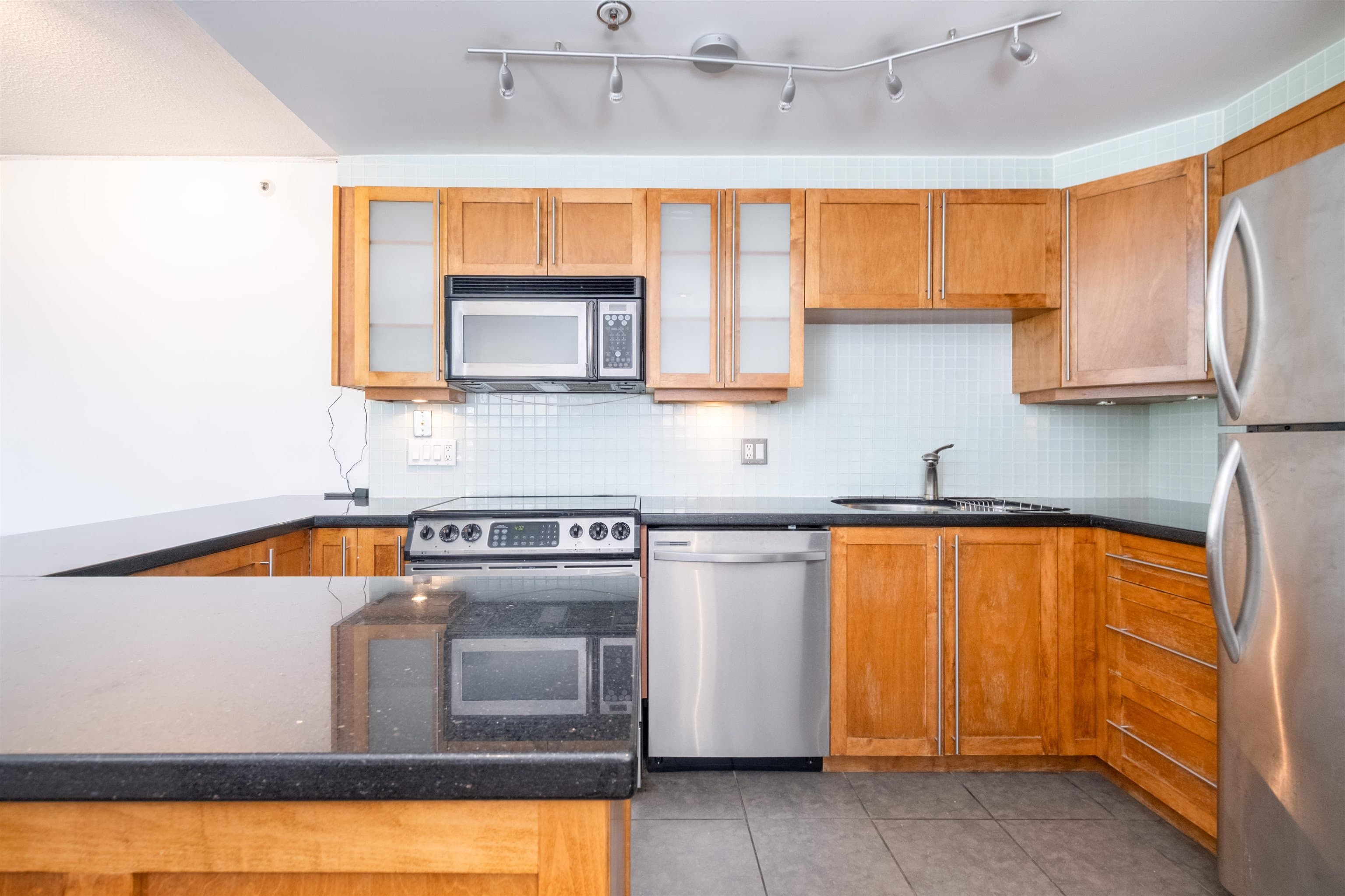 801 - 930 Cambie Street, Vancouver, V6B 5X6 — photo 5