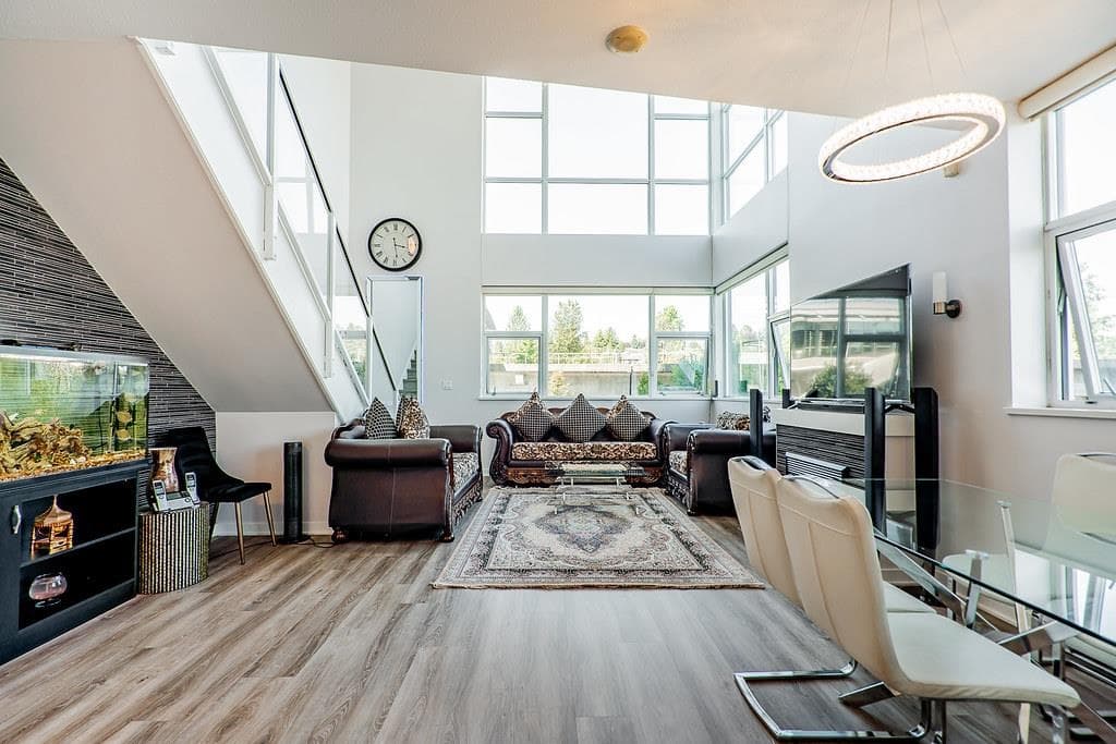 304 - 2225 Holdom Avenue, Burnaby, V5B 0A1 — photo 2