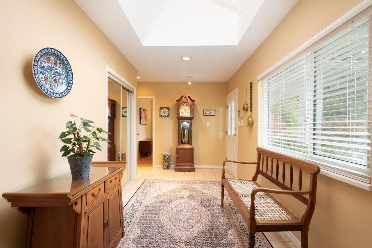 530 E Queens Road, North Vancouver, V7N 1H1 — photo 4
