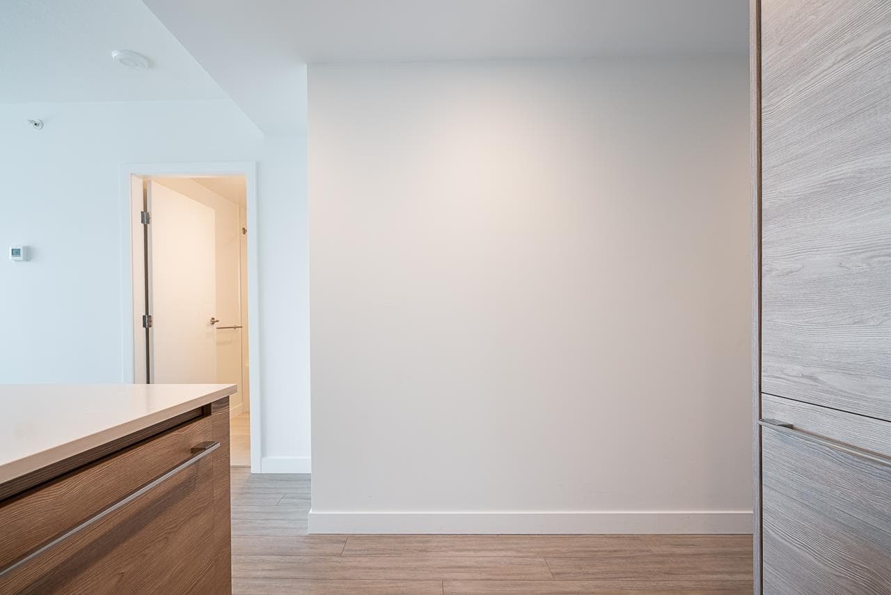 302 - 13615 Fraser Highway, Surrey, V3T 0P7 — photo 5