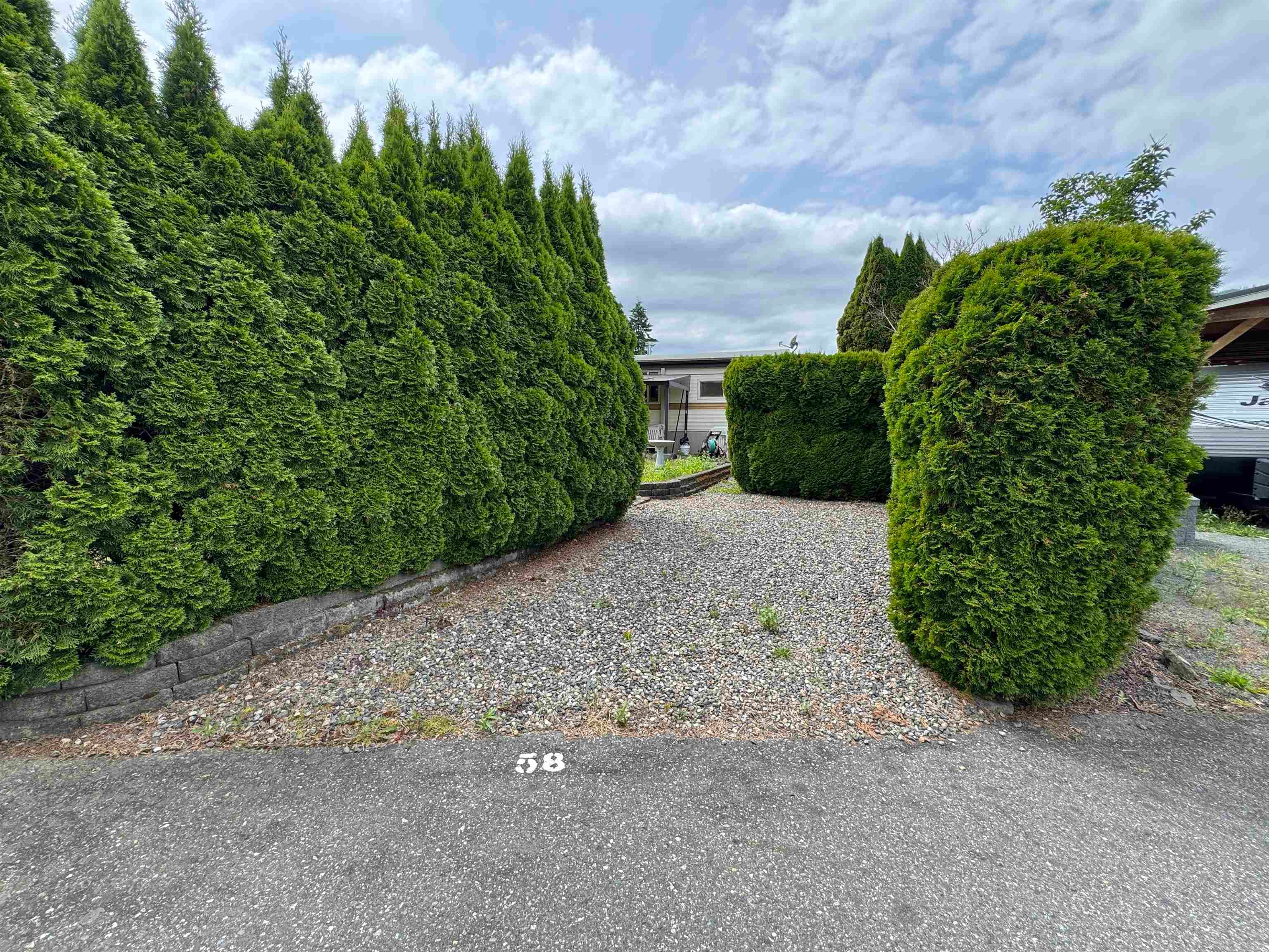 58 - 1436 Frost Road, Cultus Lake, V2R 4X8 — photo 3