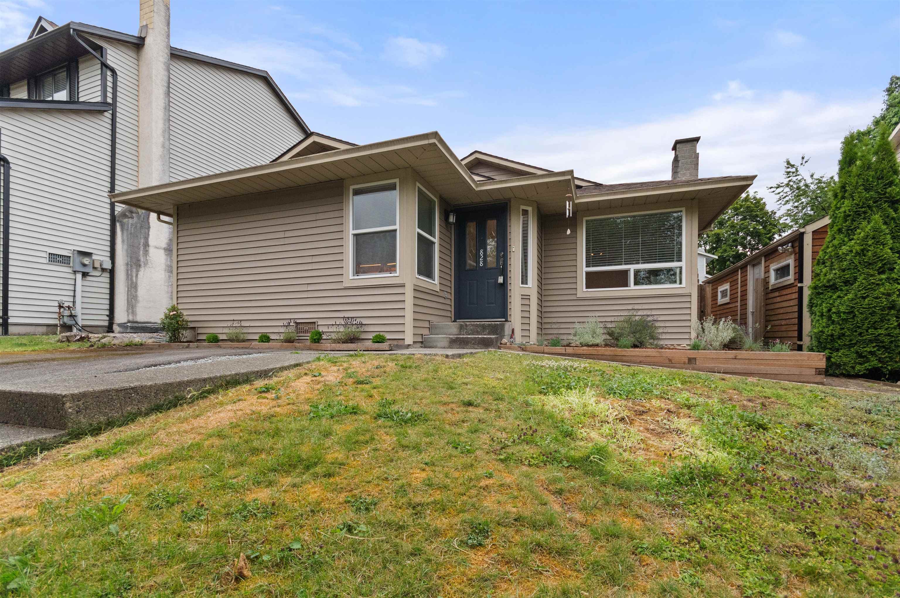 828 Nicolum Court, North Vancouver