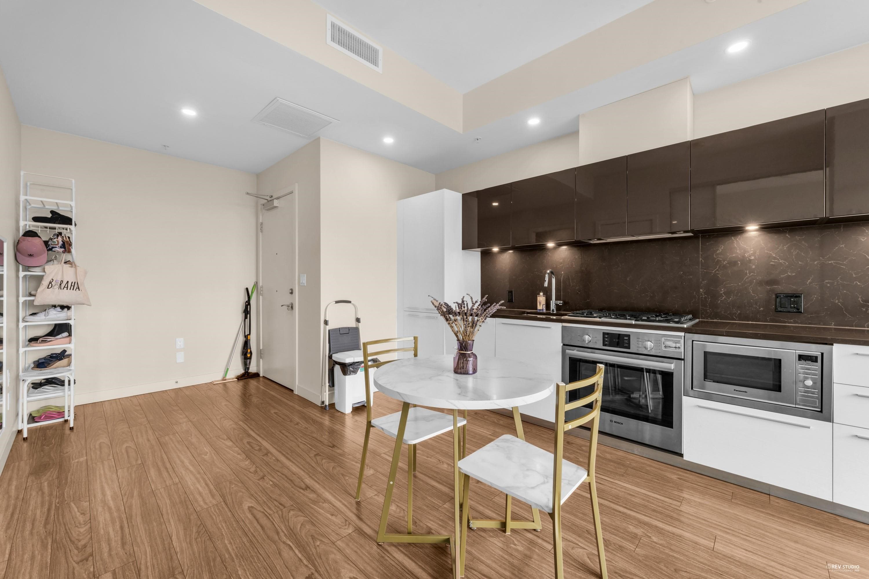 1209 - 6383 Mckay Avenue, Burnaby, V5H 0H8 — photo 4