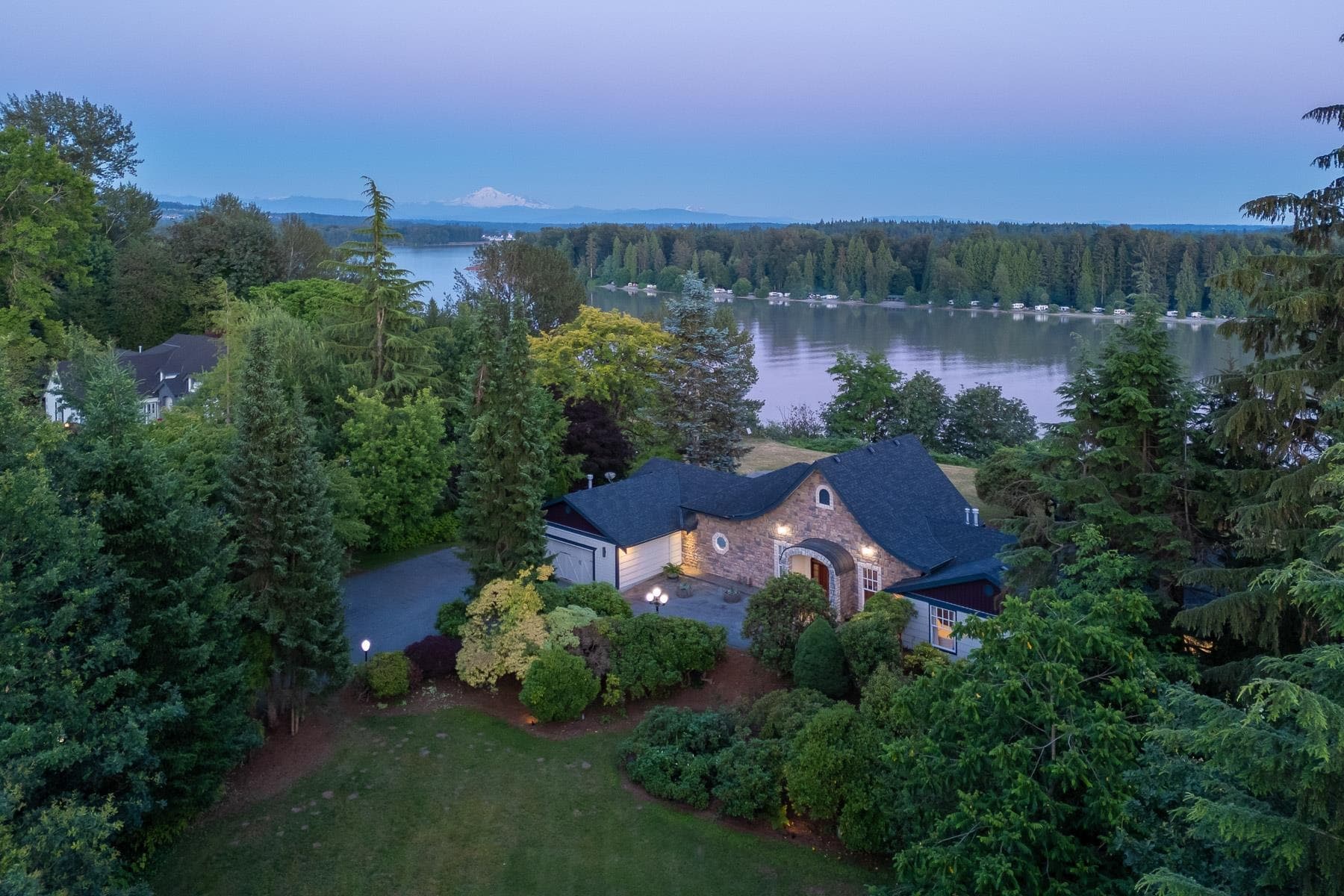 21850 River Road, Maple Ridge, V2X 2C1 — photo 2