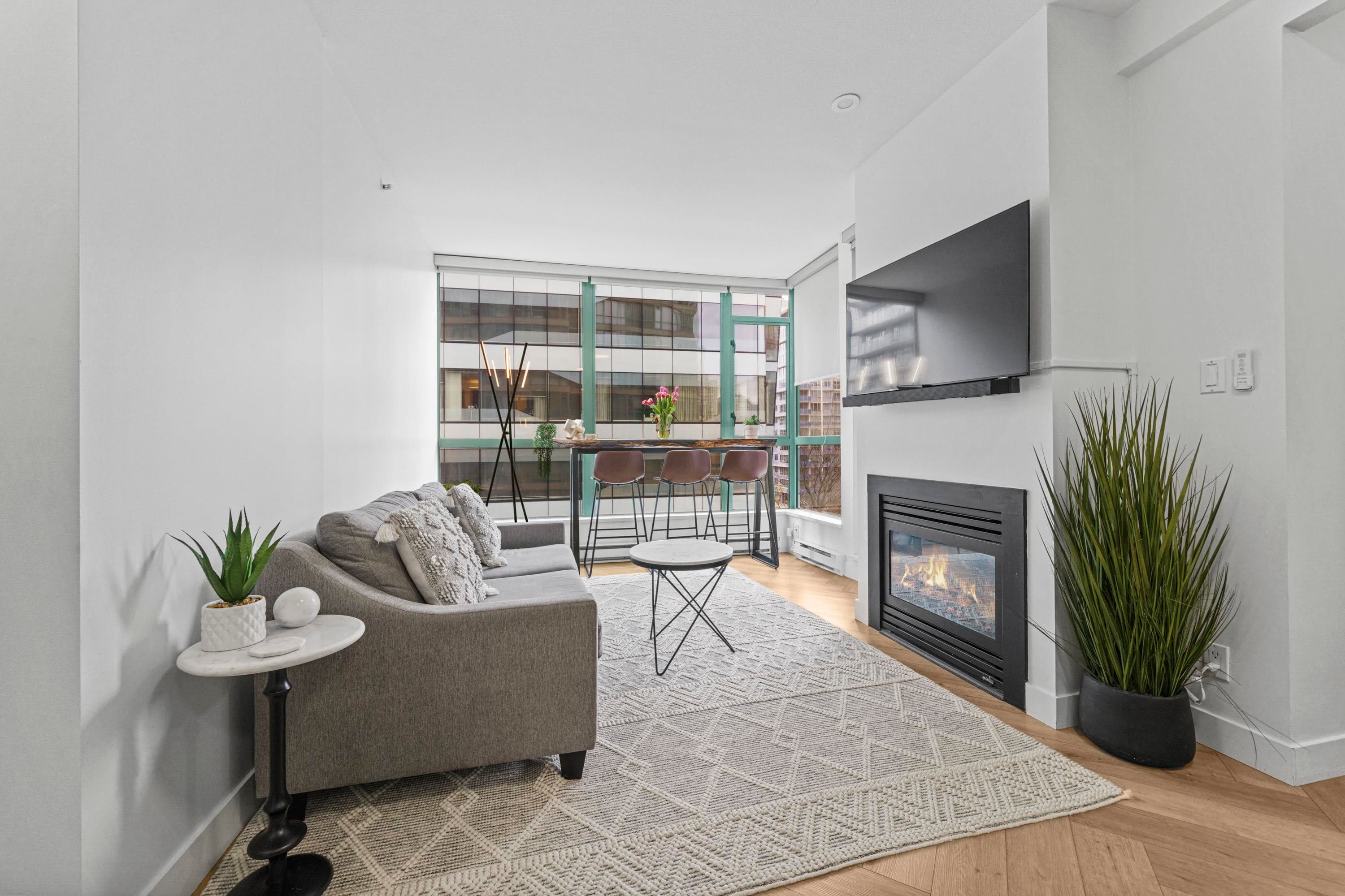 603 - 1238 Burrard Street, Vancouver, V6Z 3E1 — photo 3