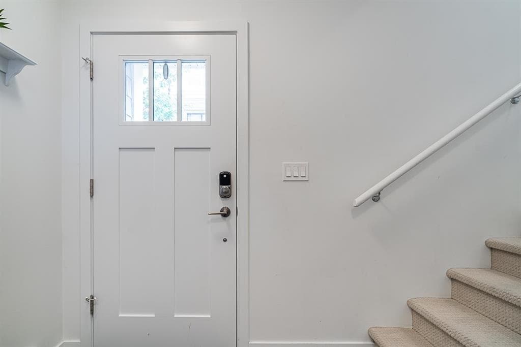 #1803 - 18505 Laurensen Place, Surrey, V4N 6R7 — photo 3