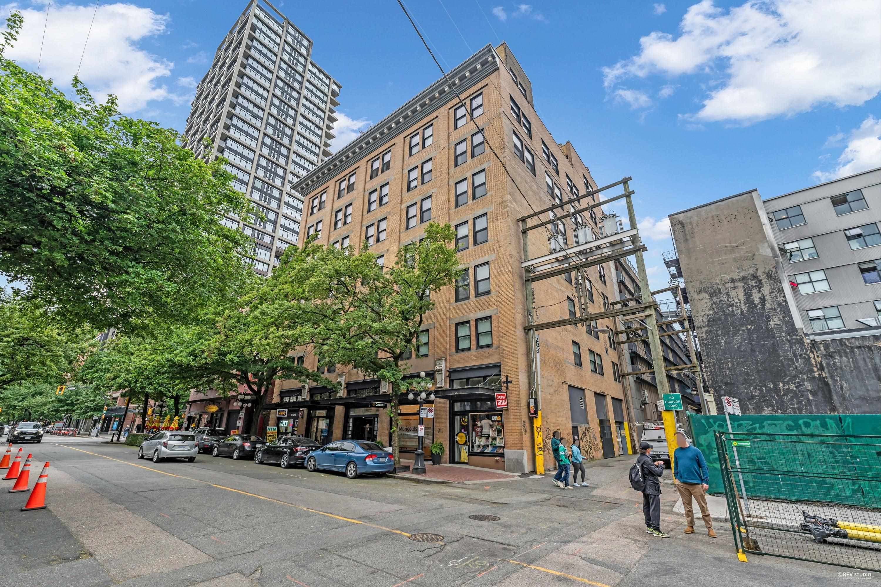 301 - 233 Abbott Street, Vancouver, V6B 2K7 — photo 3