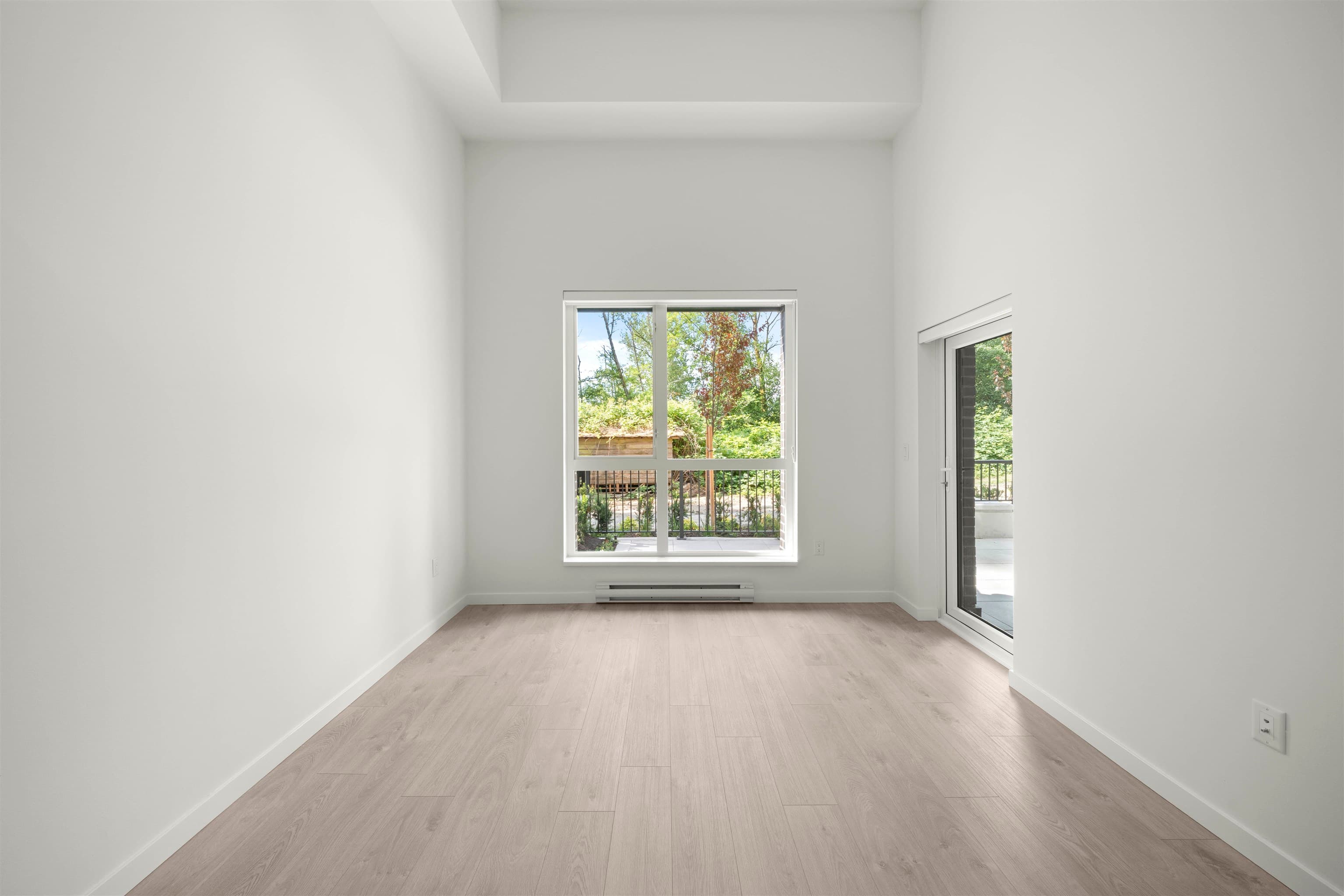 105 - 6585 195a Street, Surrey, V4N 6Y9 — photo 4