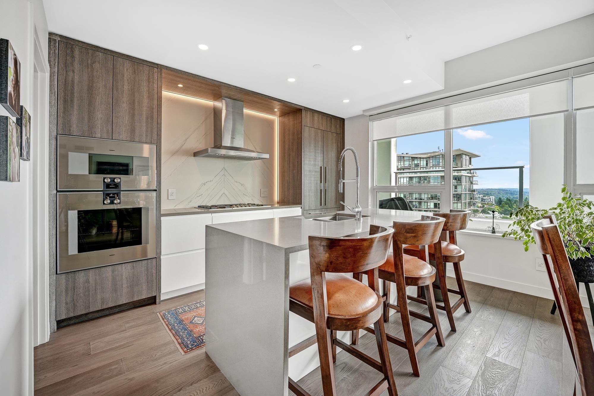 1302 - 1441 Johnston Road, White Rock, V4B 3Z4 — photo 3