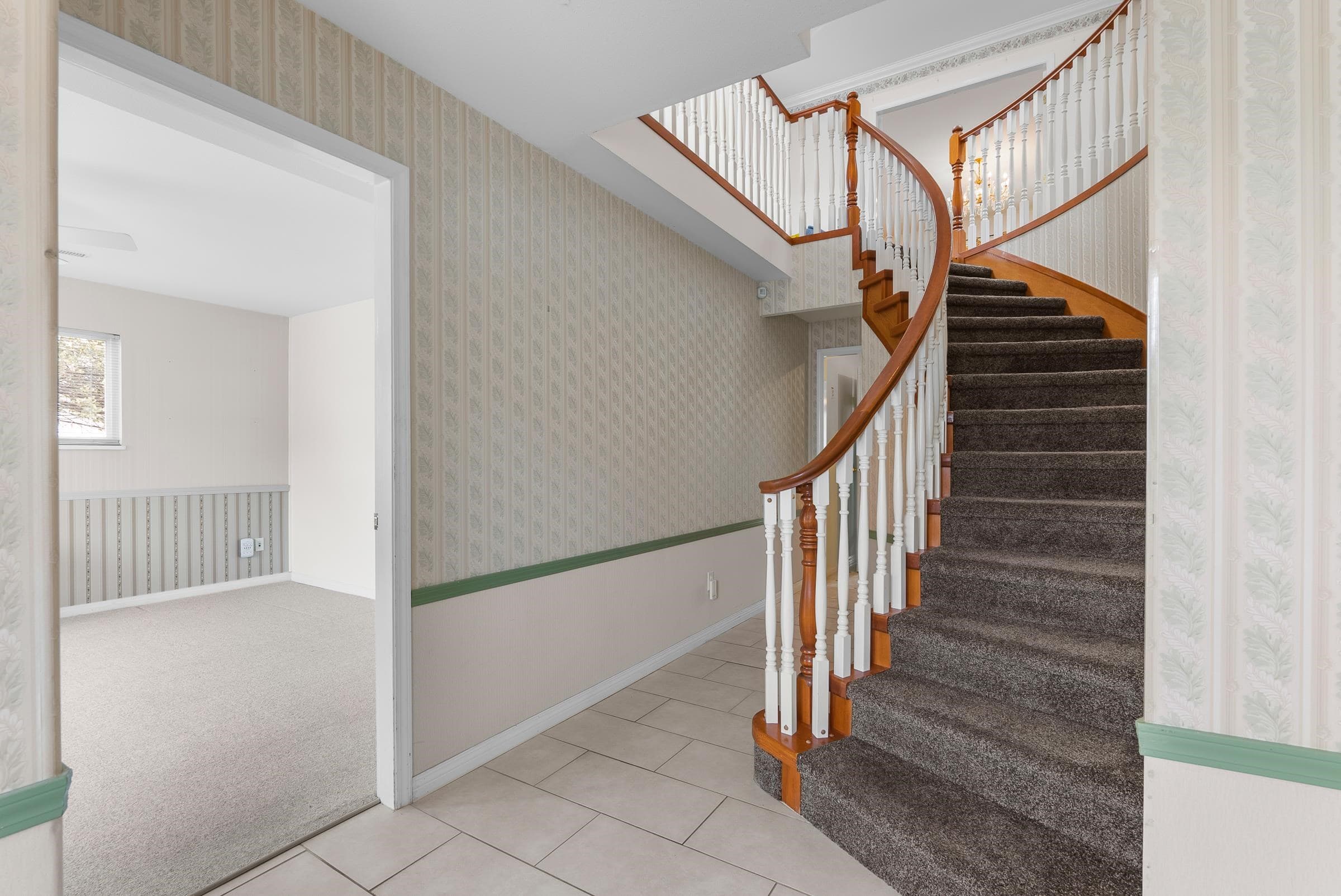 34654 7 Avenue, Abbotsford, V2S 8C4 — photo 5