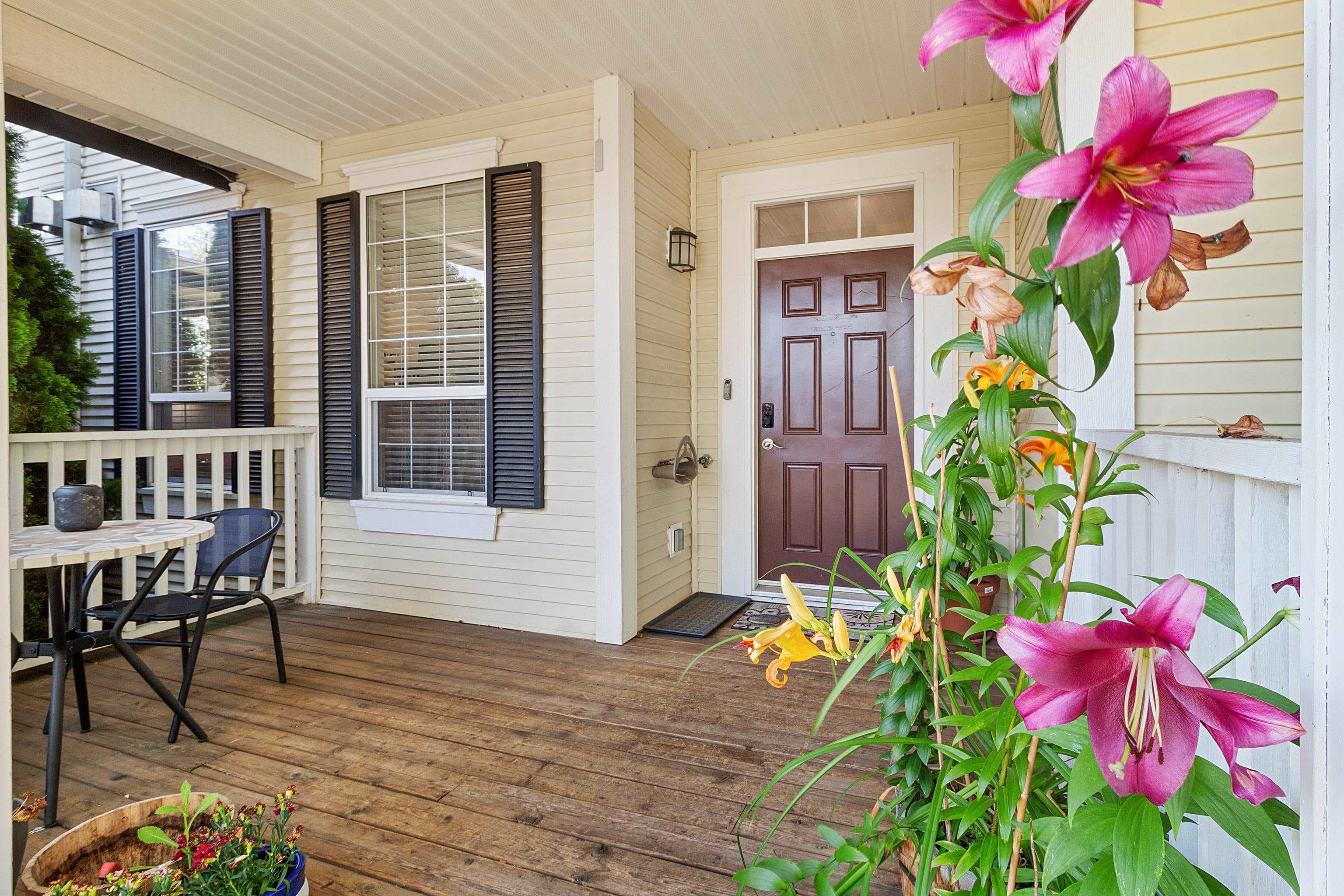 18043 70 Avenue, Surrey, V3S 6X3 — photo 4