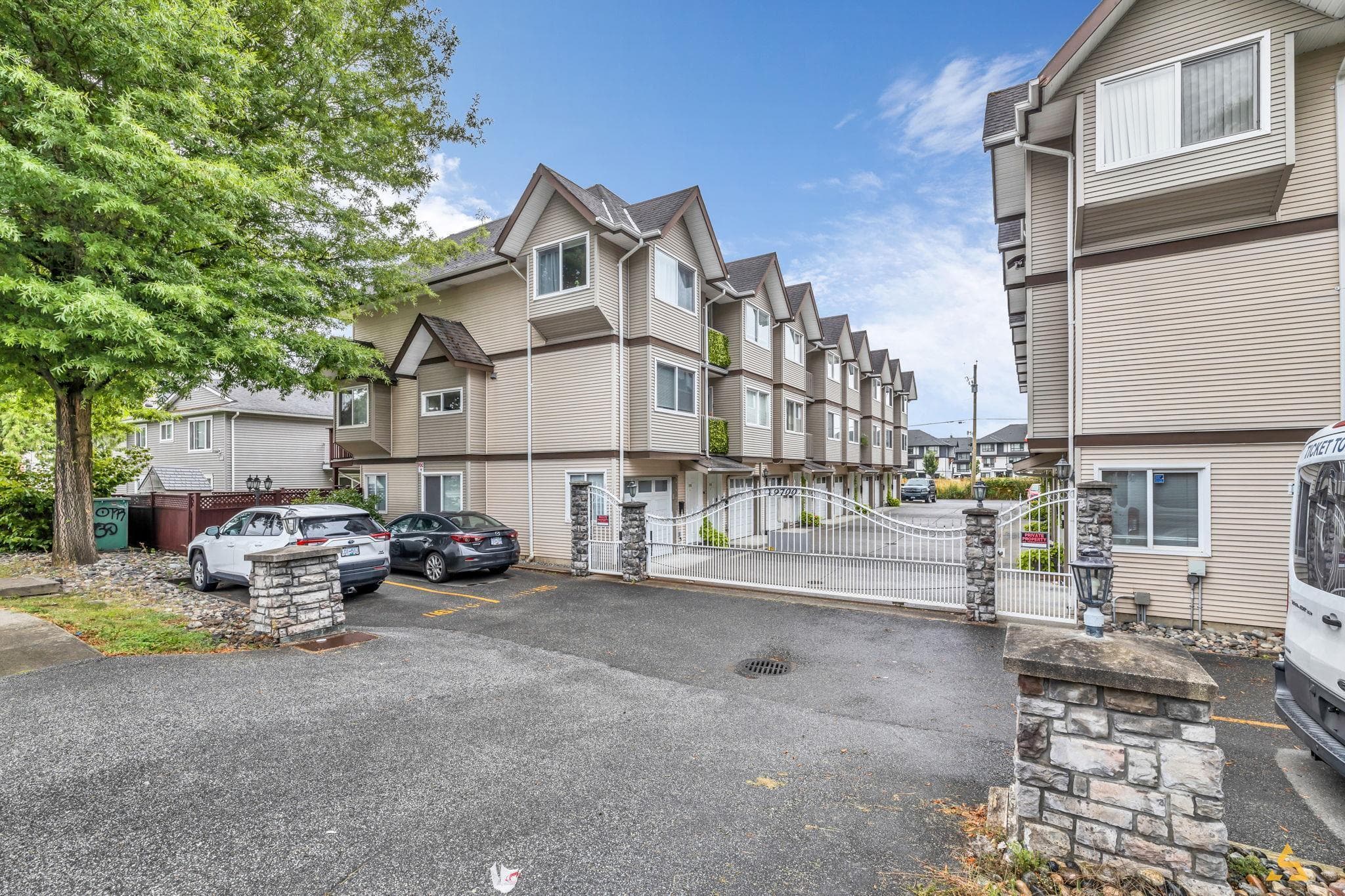 112 - 19700 56 Avenue, Langley