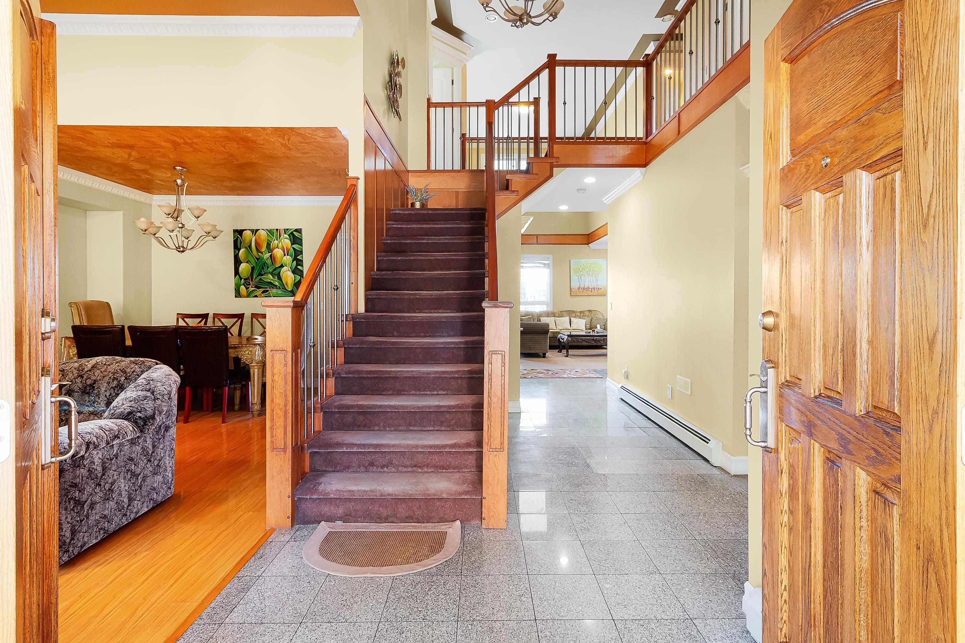 27989 Trestle Avenue, Abbotsford, V4X 2S7 — photo 3