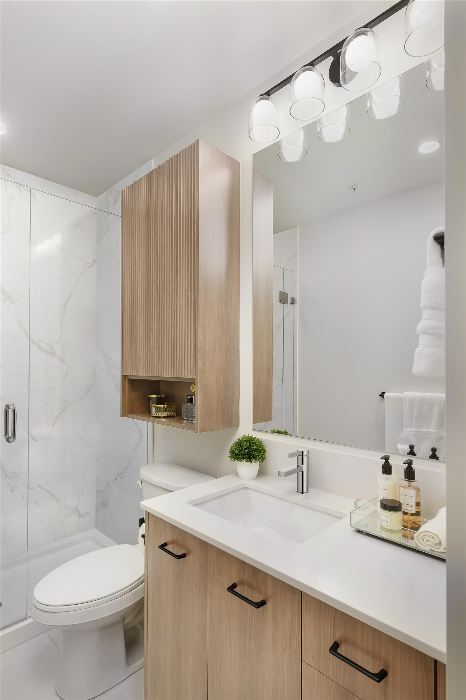 213 - 34375 Gladys Avenue, Abbotsford, V2S 2E8 — photo 5