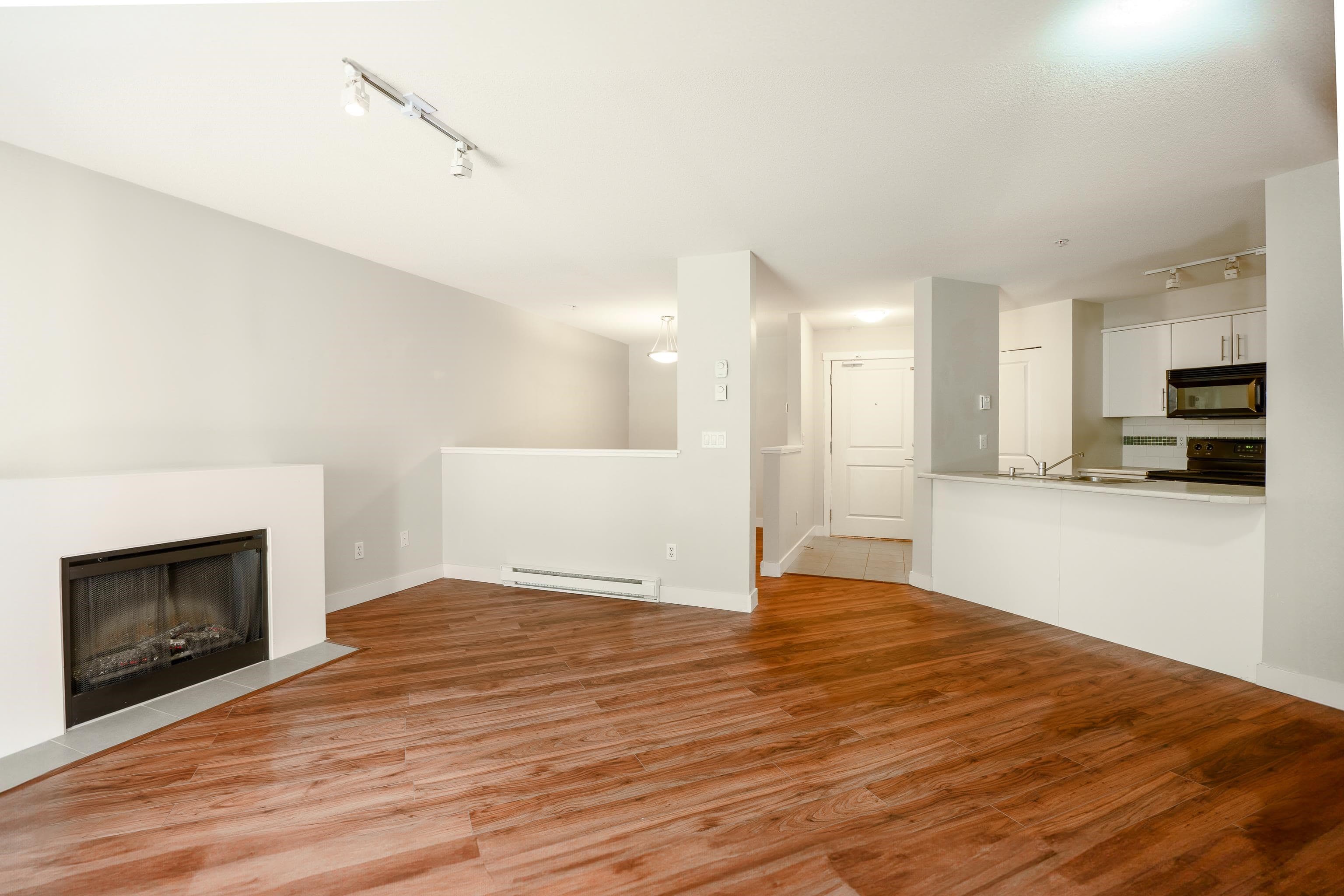 222 - 12248 224 Street, Maple Ridge, V2X 6B8 — photo 2