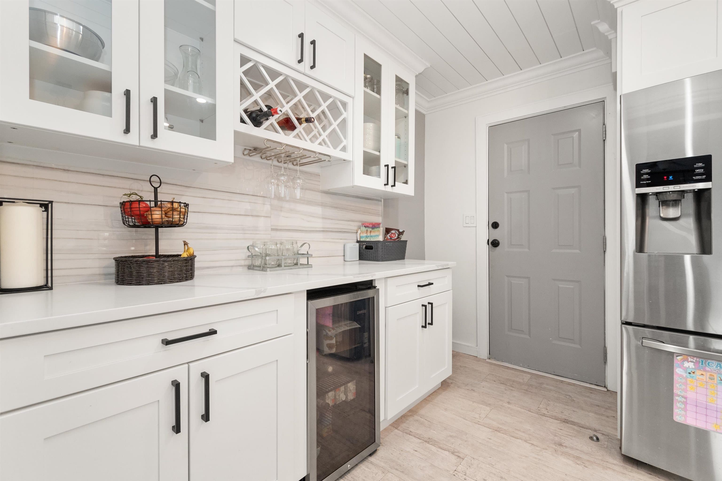 2 - 46151 Brooks Avenue, Chilliwack, V2P 1C2 — photo 3