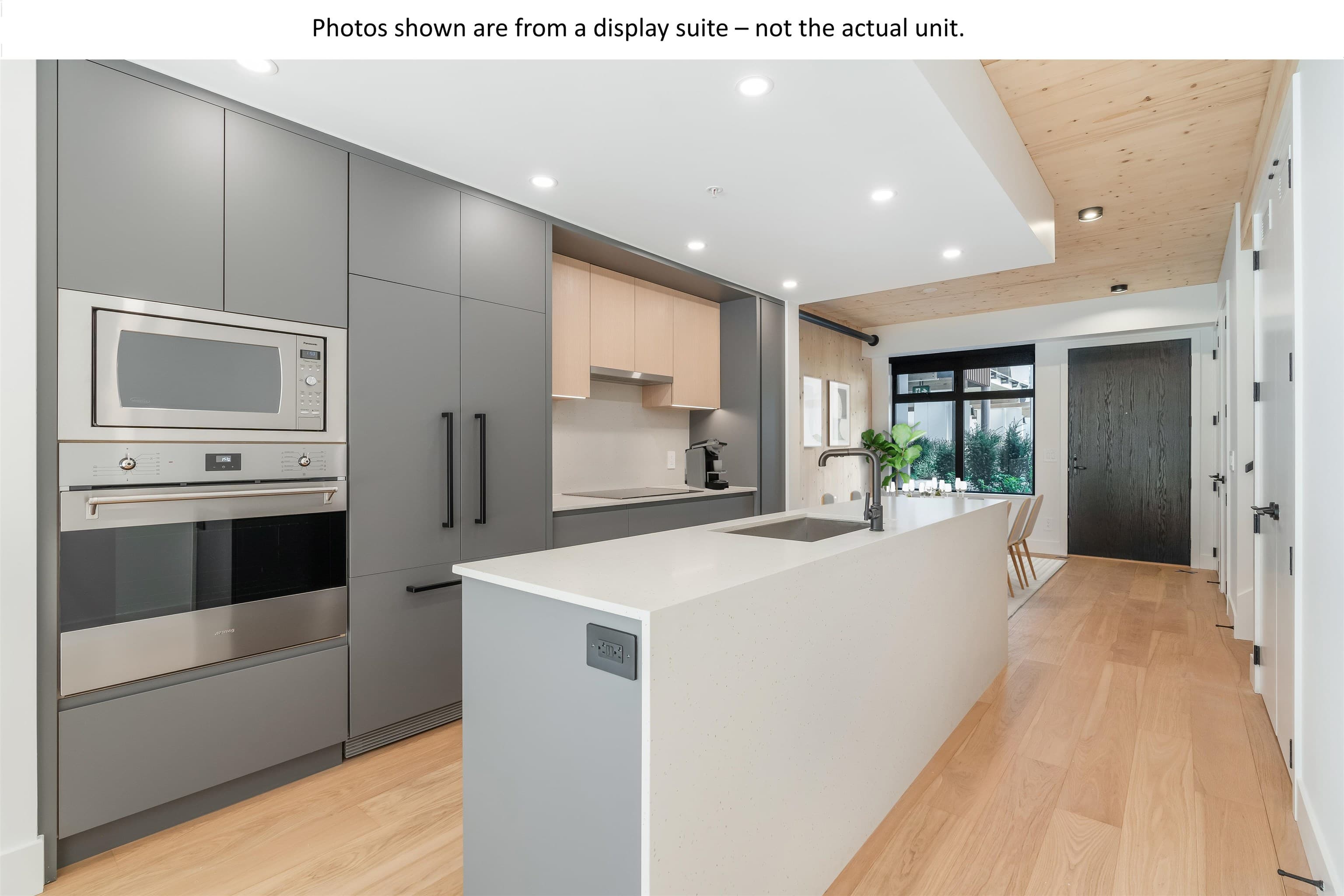 203 - 310 Salter Street, New Westminster, V3M 0N7 — photo 3