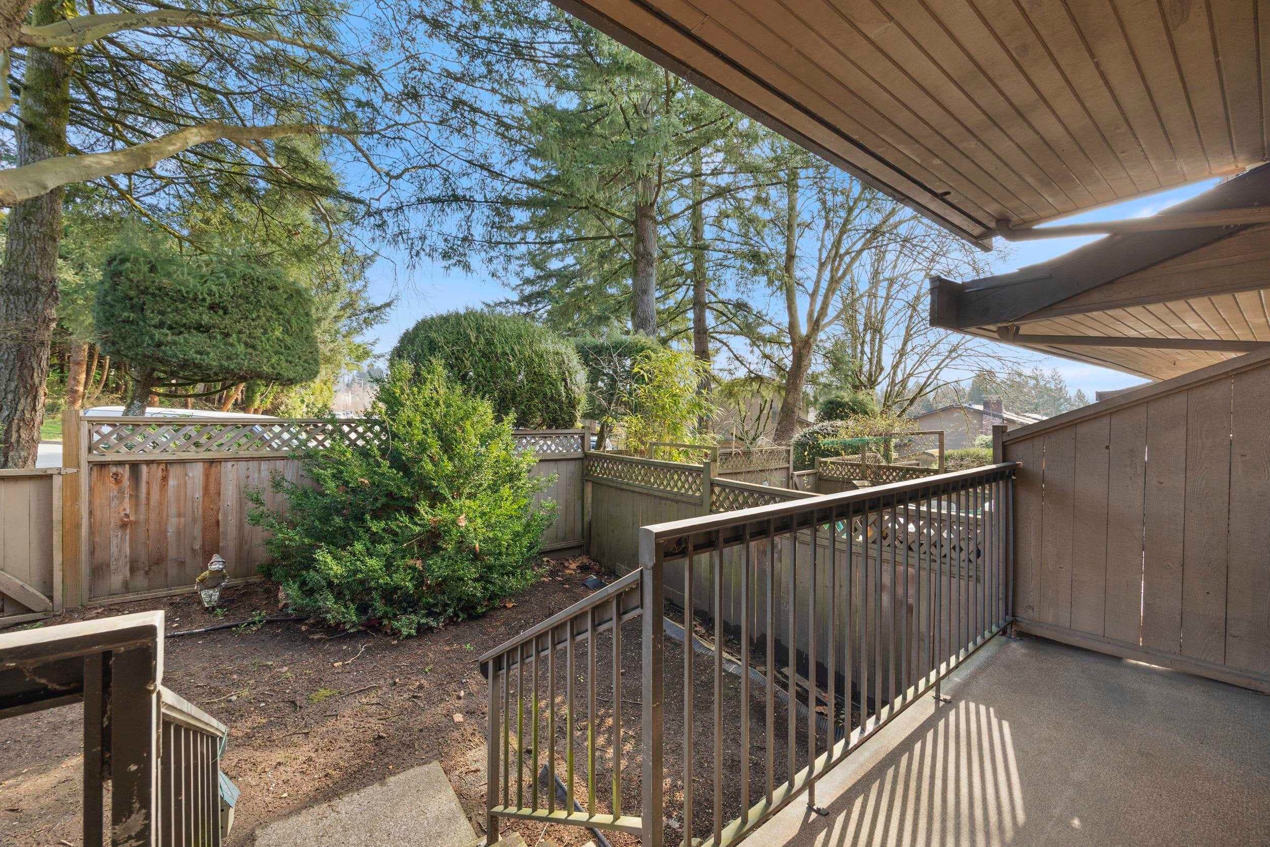 2620 Moorcroft Court, Burnaby, V5B 4R2 — photo 3
