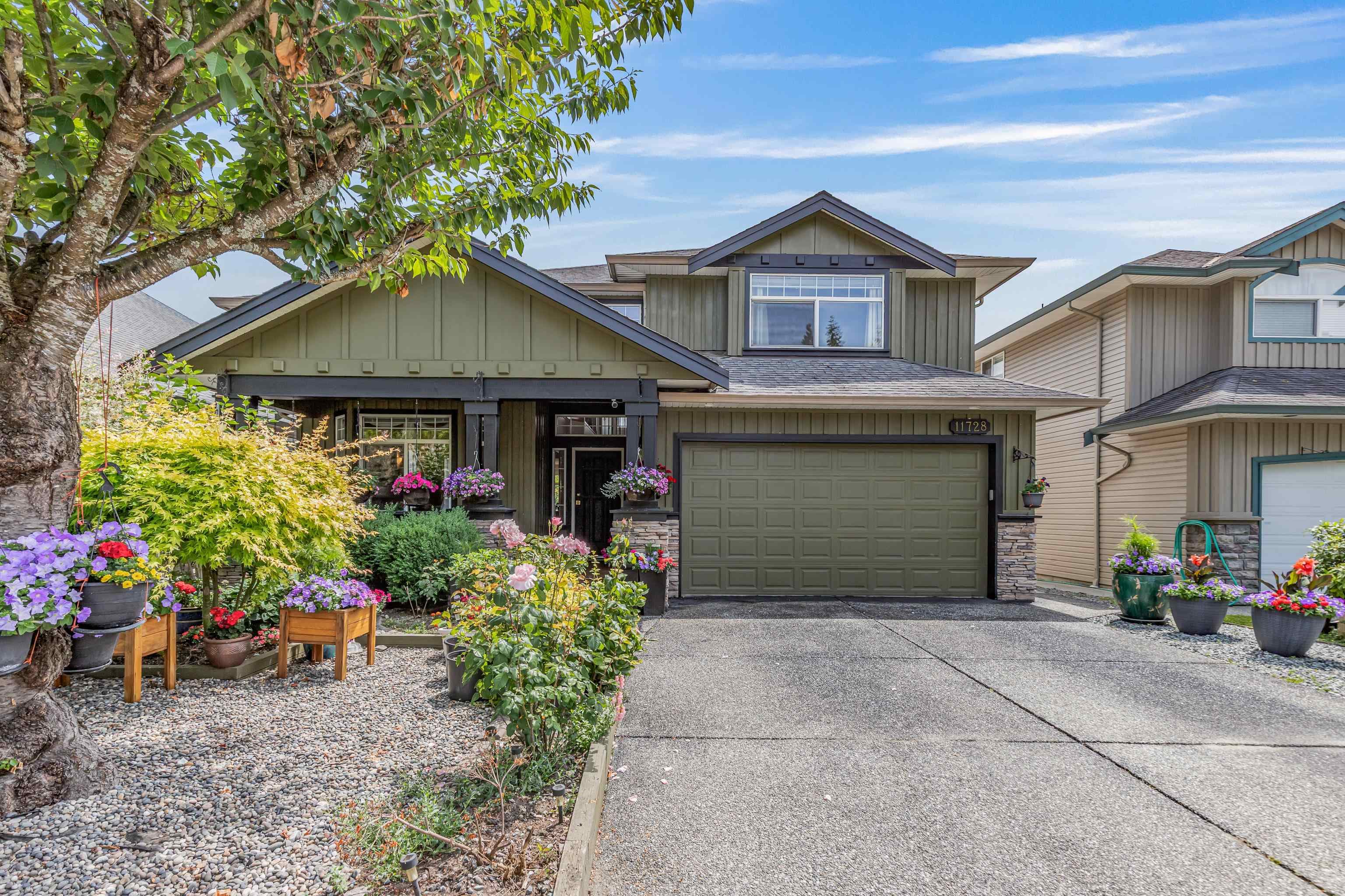 11728 Creekside Street, Maple Ridge