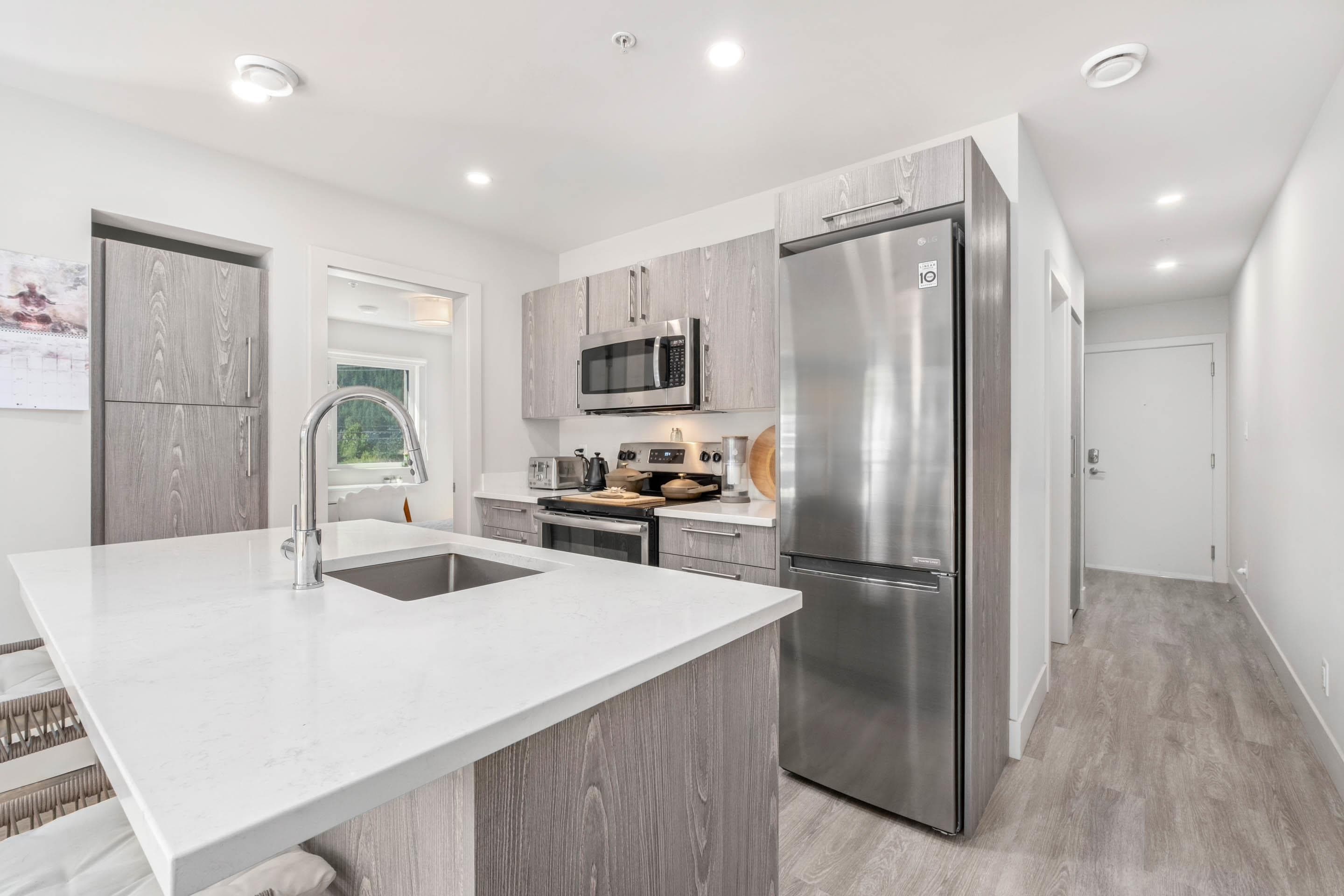 113 - 7350 Crabapple Court, Pemberton, V0N 2L1 — photo 2