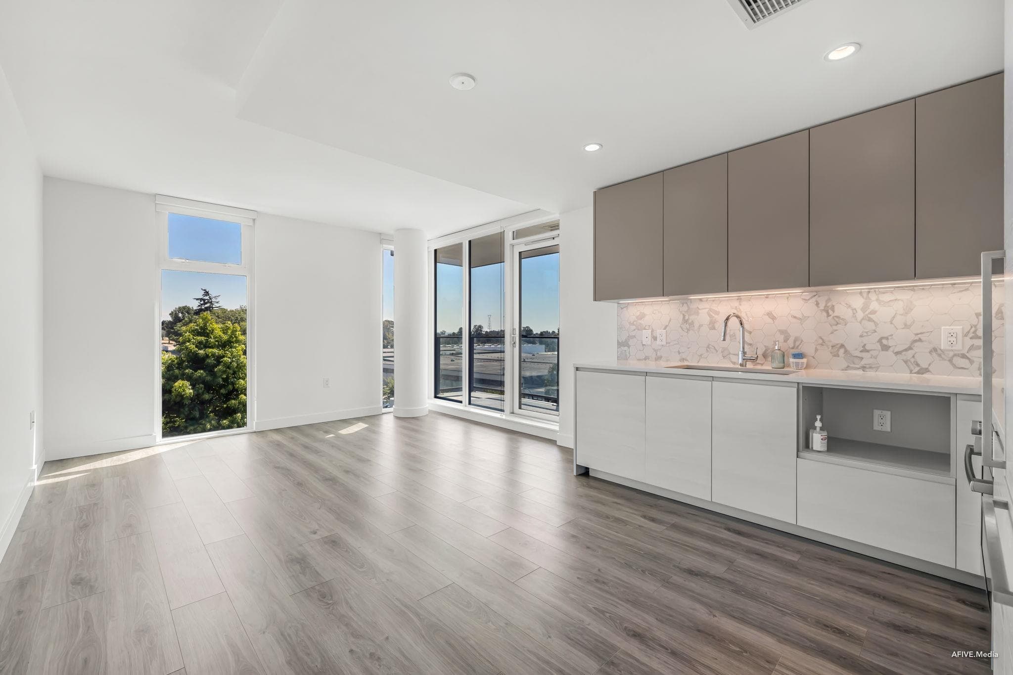 406 - 8181 Chester Street, Vancouver, V5X 0J9 — photo 5