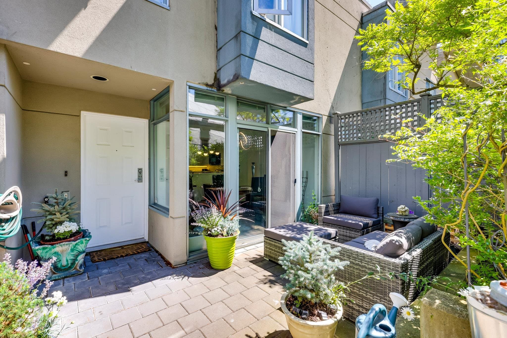 TH6 - 63 Keefer Place, Vancouver, V6B 6N6 — photo 4