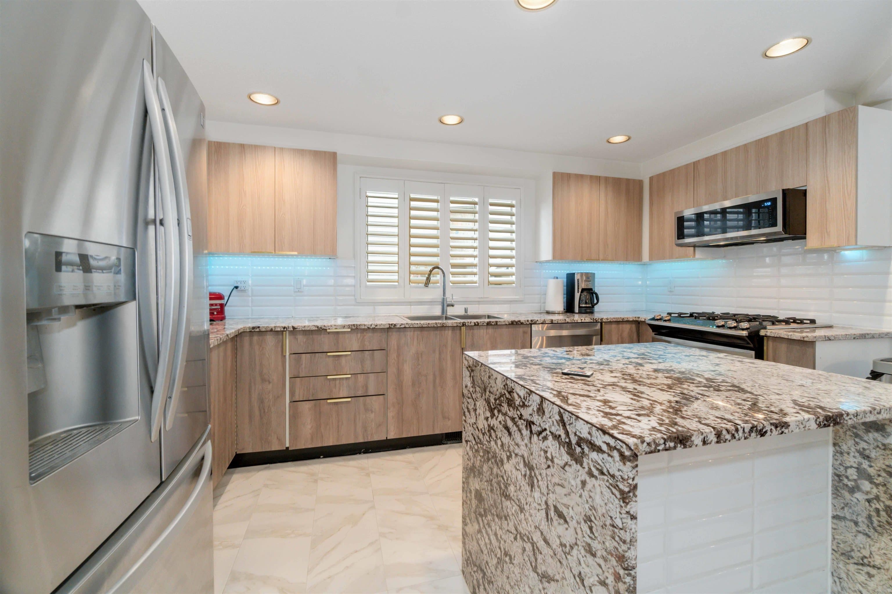 1633 Plateau Crescent, Coquitlam, V3E 3B3 — photo 5