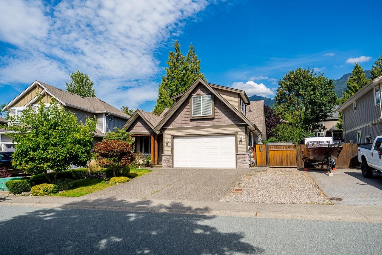 8512 Bradshaw Place, Chilliwack, V4Z 0A7 — photo 1