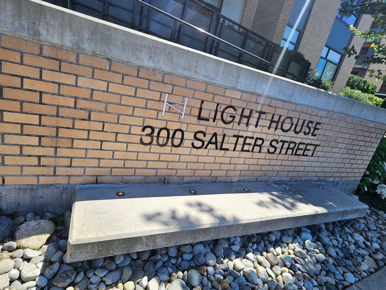 102 - 300 Salter Street, New Westminster, V3M 0L9 — photo 1