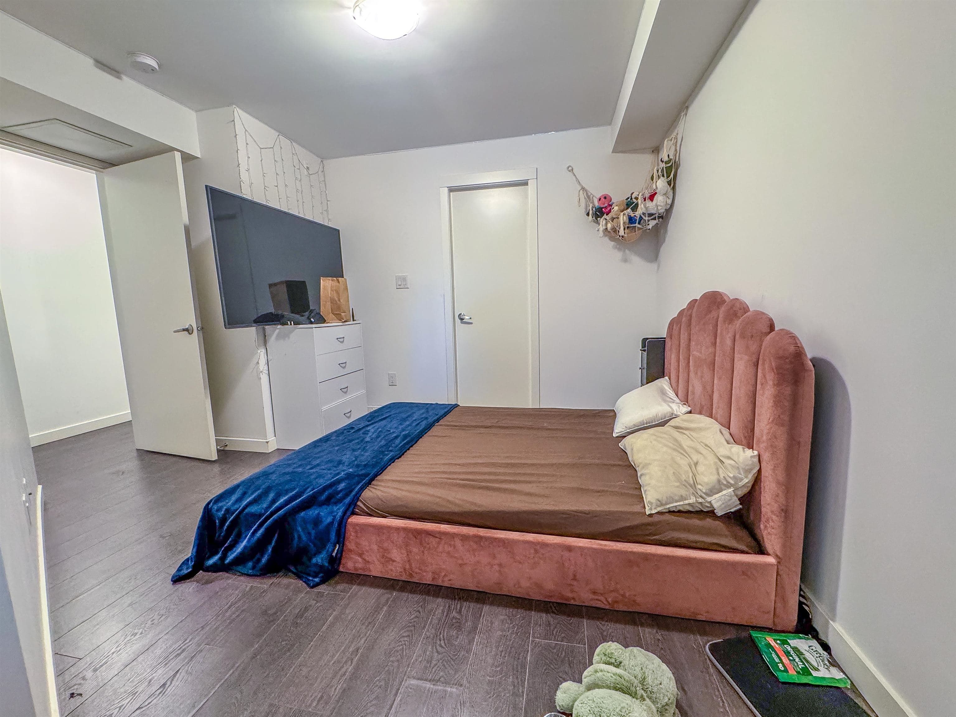 116 - 10688 140 Street, Surrey, V3T 0M6 — photo 2