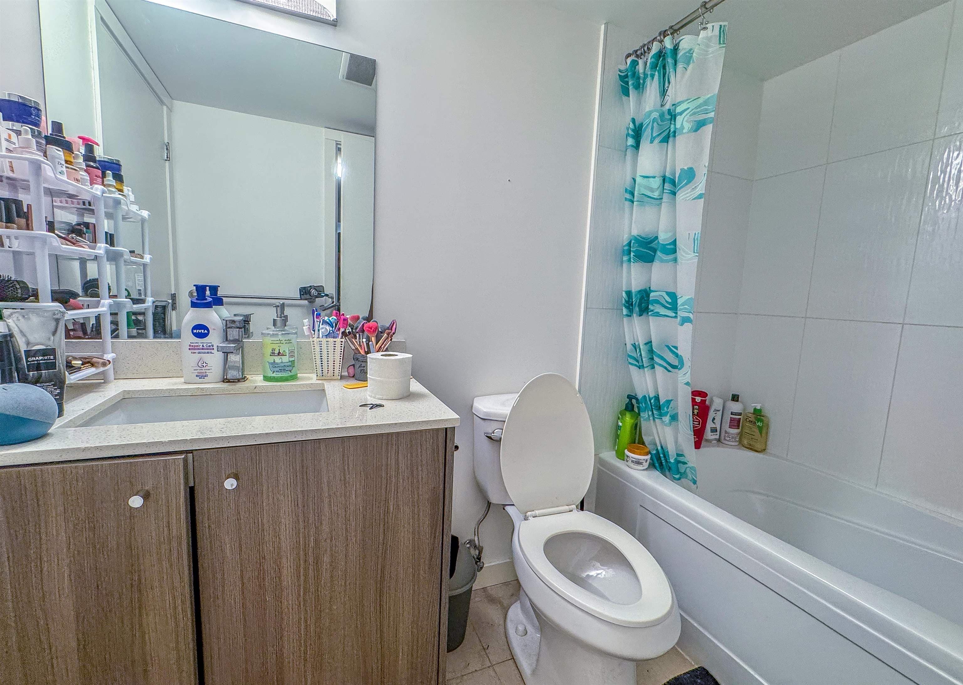 116 - 10688 140 Street, Surrey, V3T 0M6 — photo 5