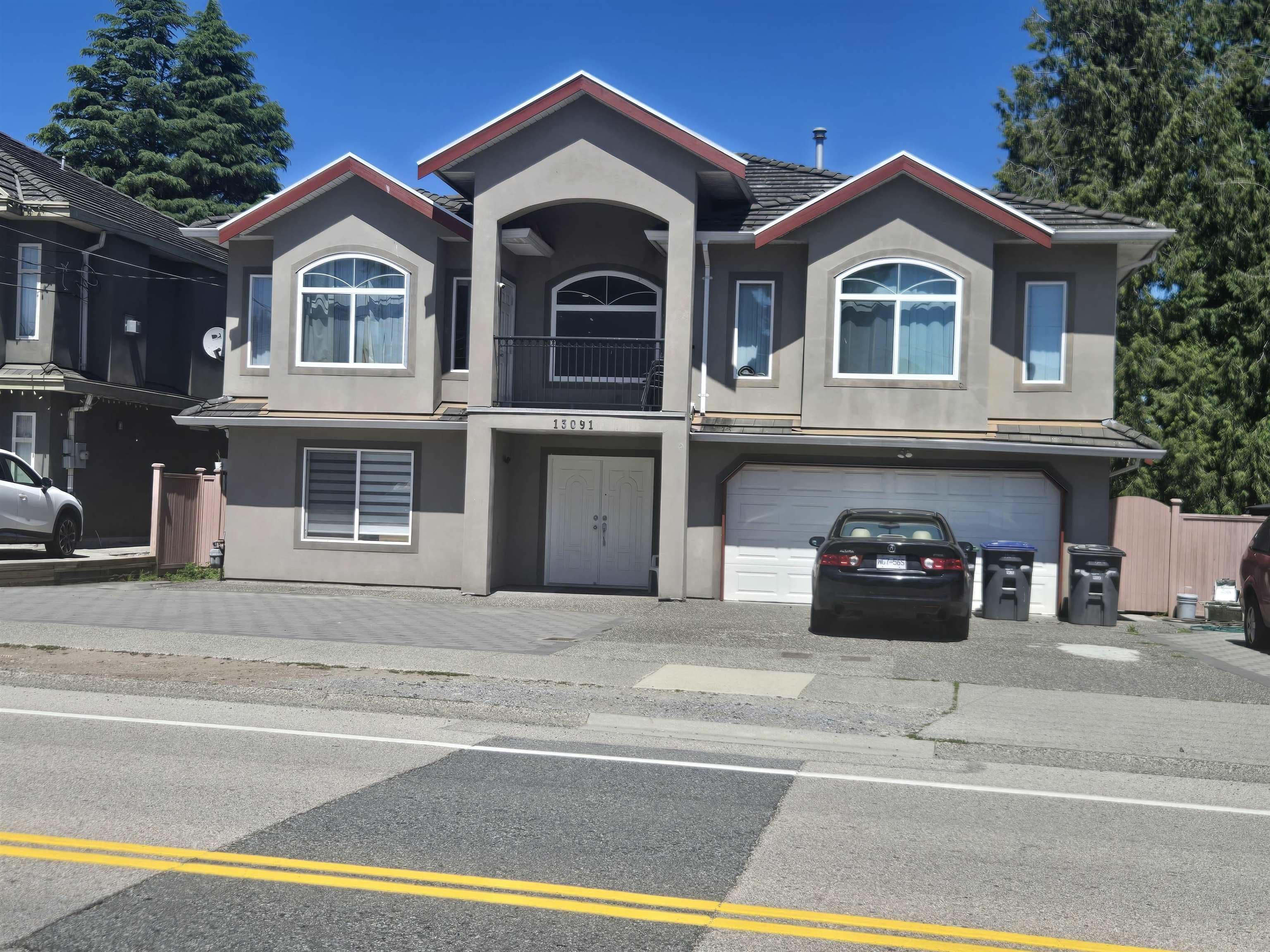 13091 68 Avenue, Surrey