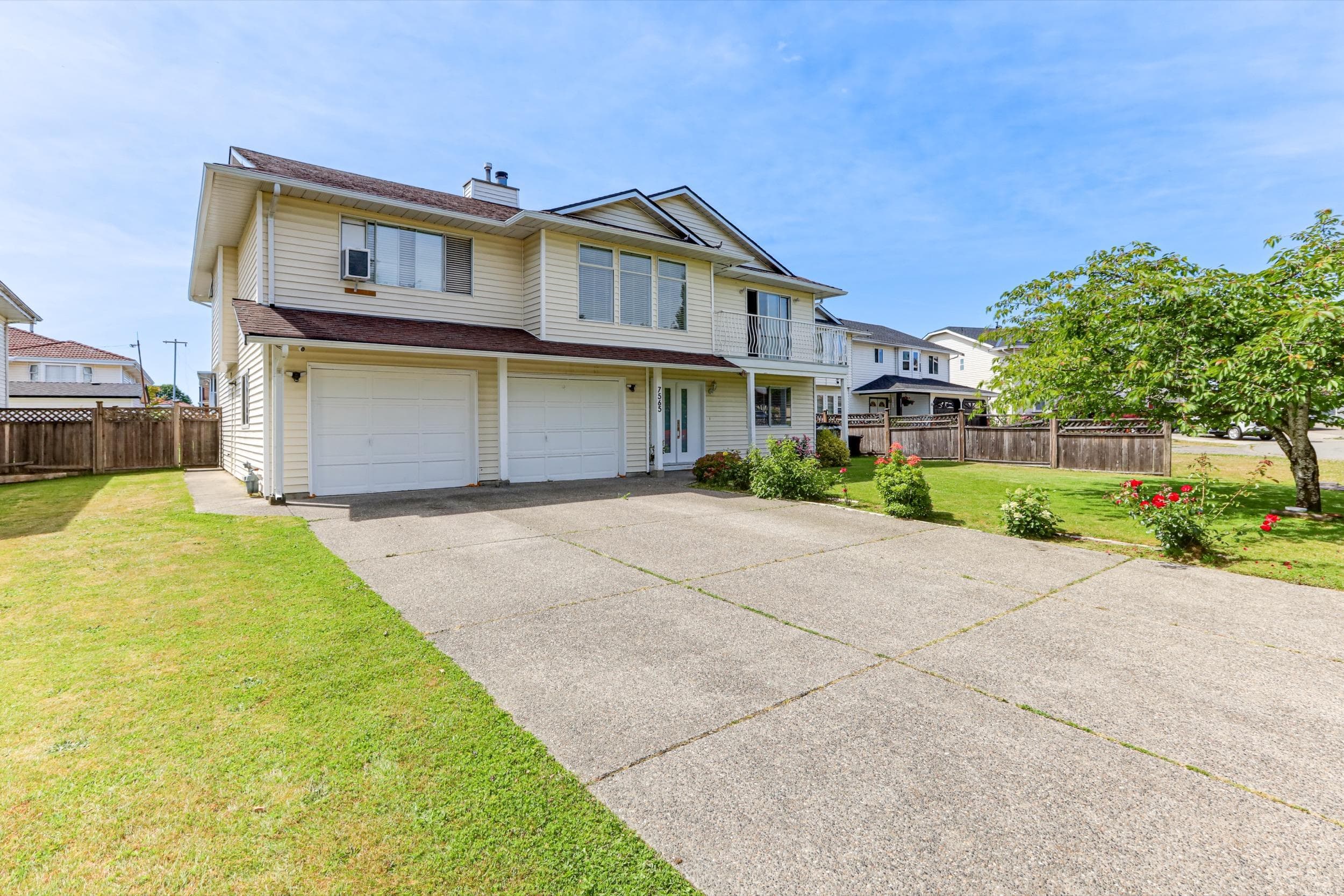 7565 123a Street, Surrey, V3W 9P6 — photo 3