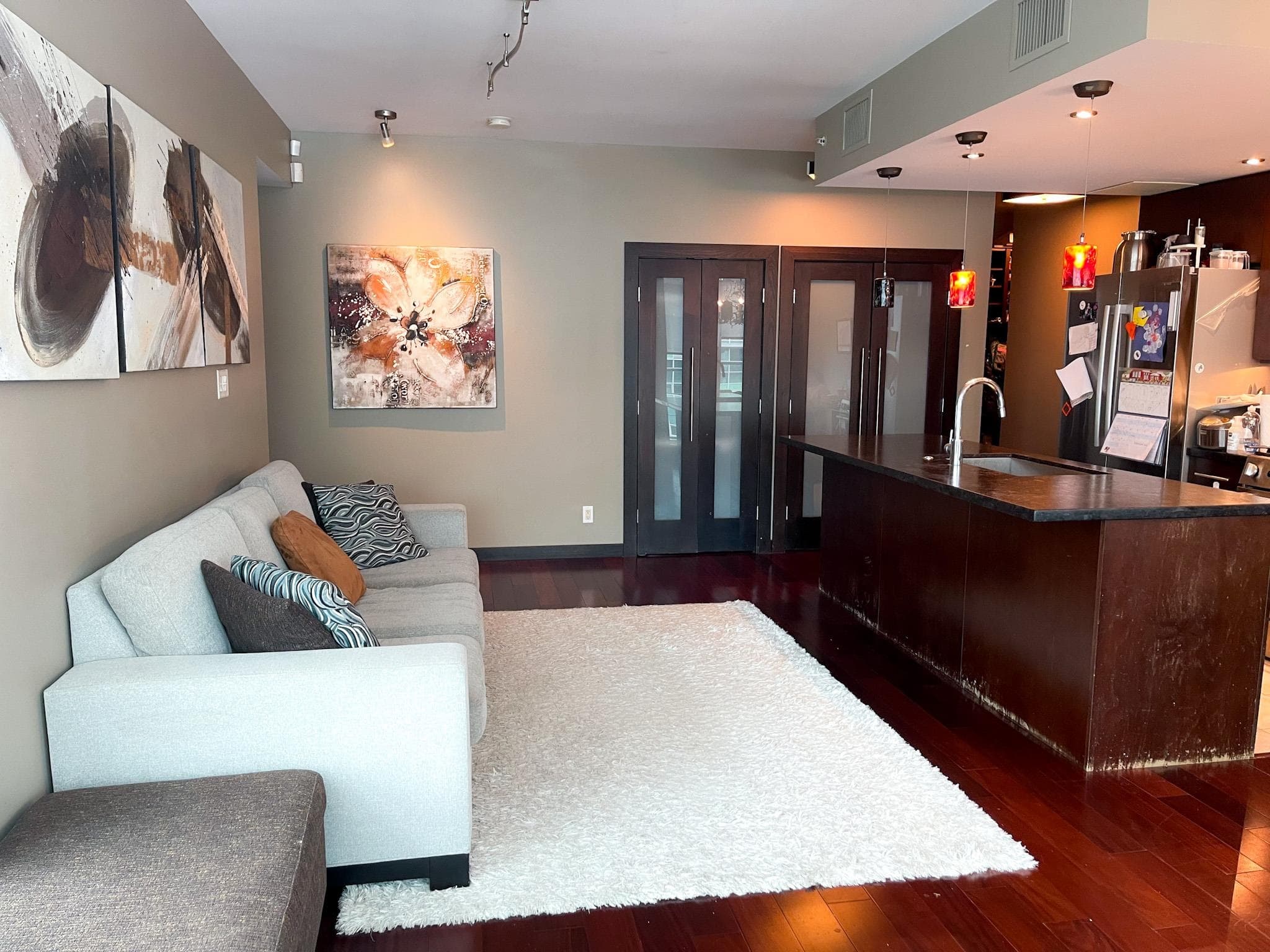 702 - 168 E Esplanade, North Vancouver, V7L 4X8 — photo 2
