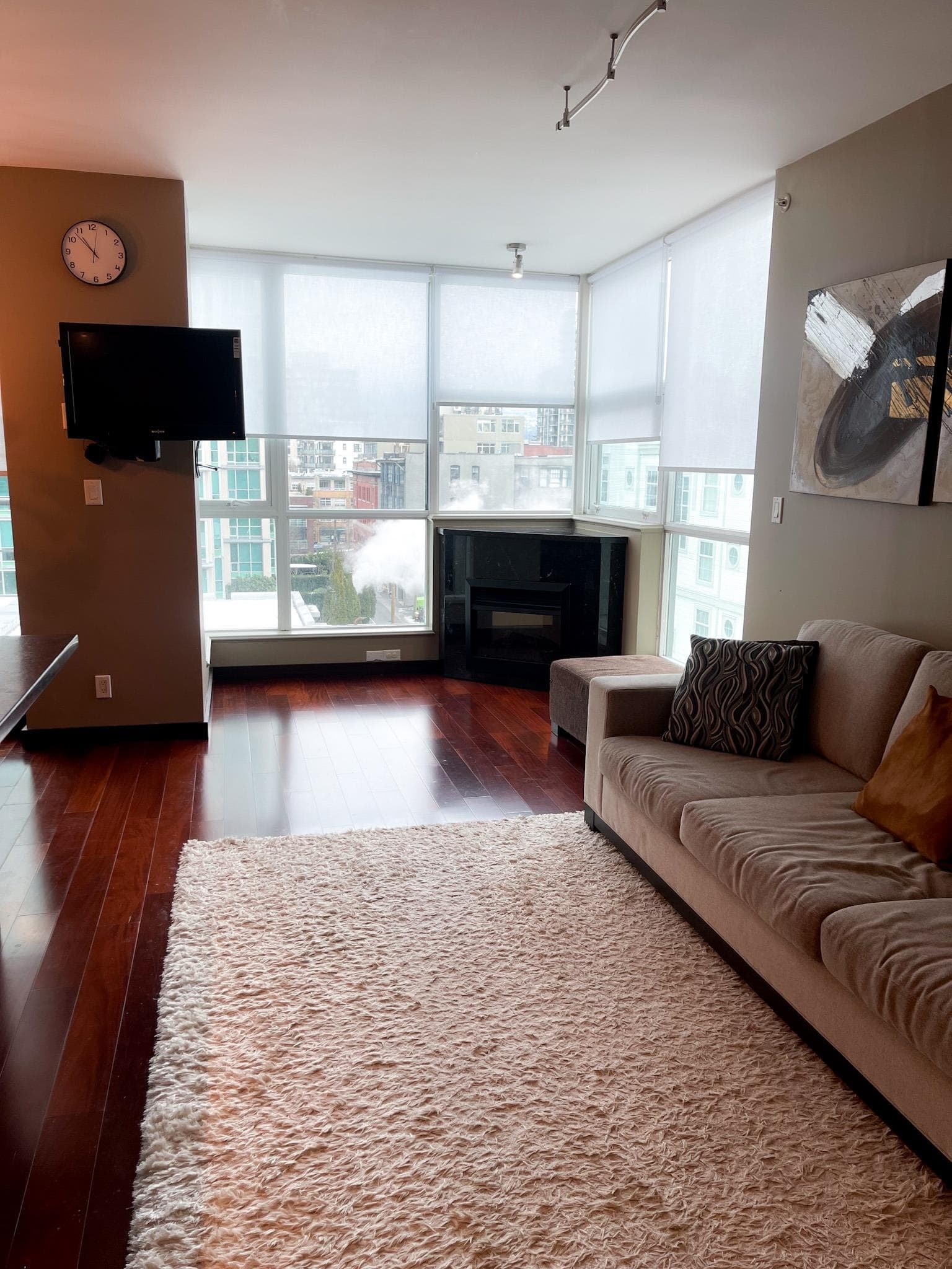 702 - 168 E Esplanade, North Vancouver, V7L 4X8 — photo 4