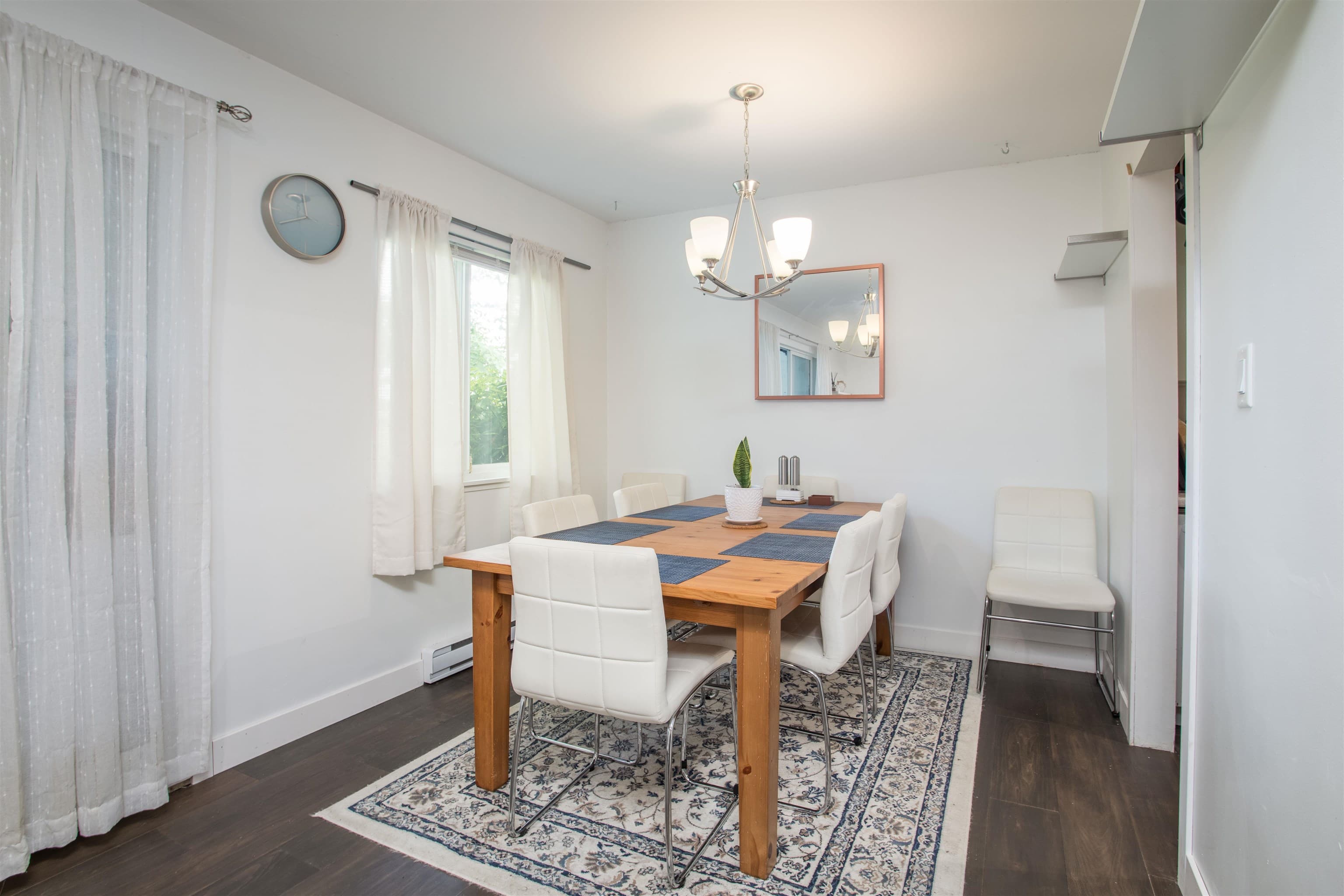 102 - 3391 Springfield Drive, Richmond, V7E 1Y9 — photo 4