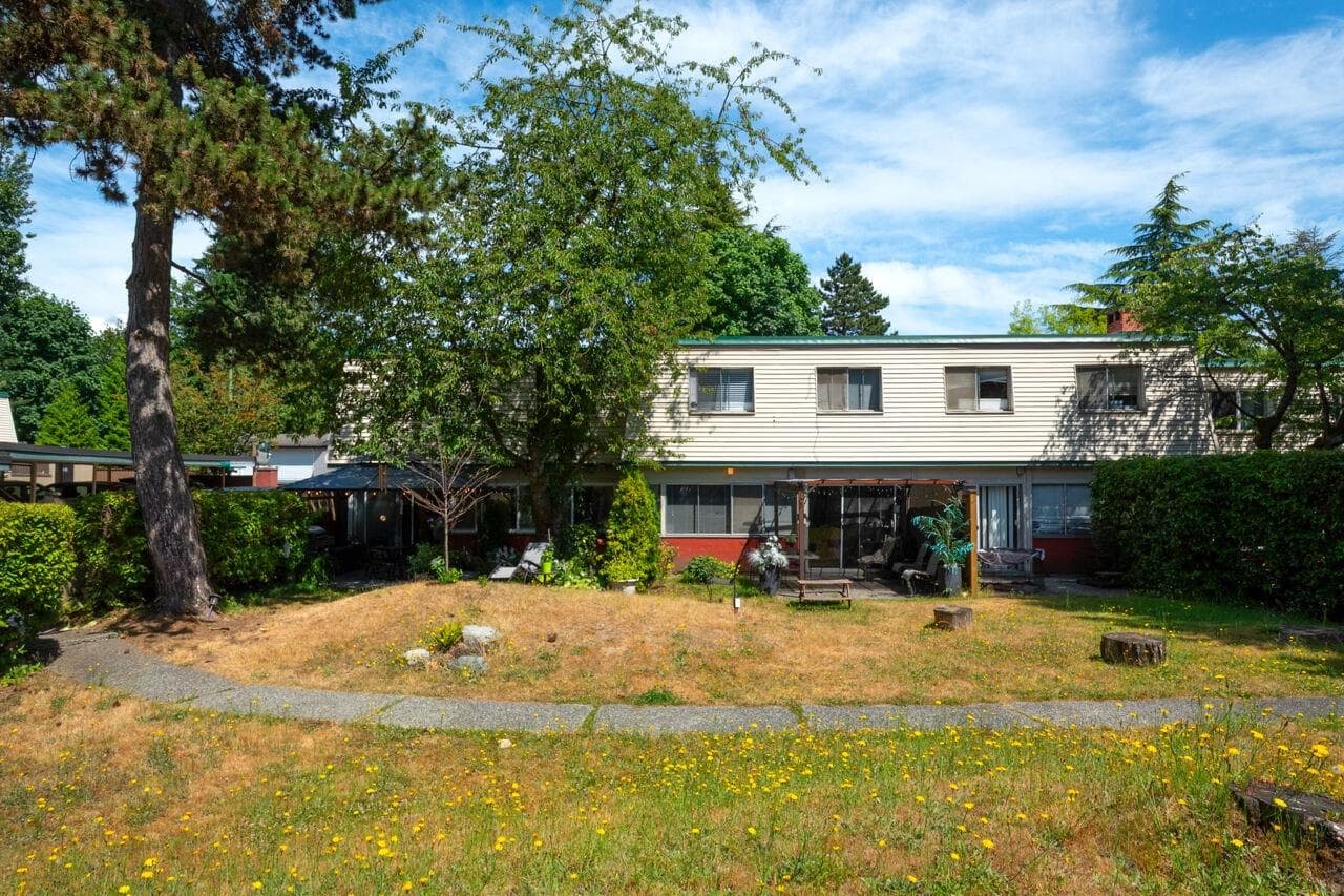 2765 Westview Drive, North Vancouver