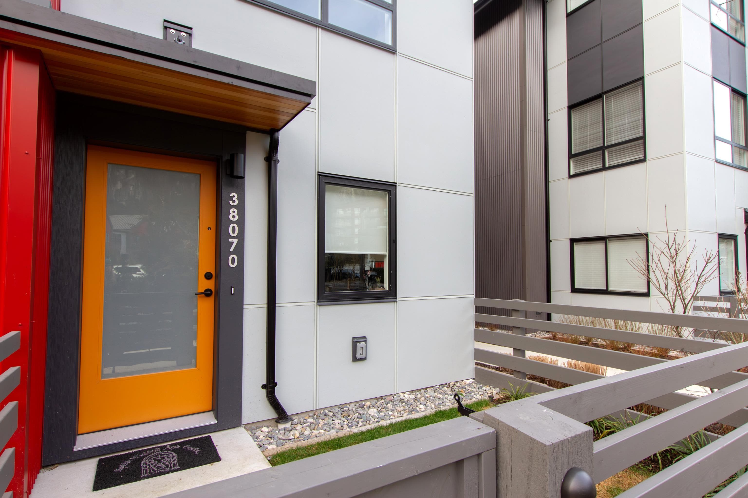 38070 Helm Way, Squamish, V8B 1E6 — photo 3