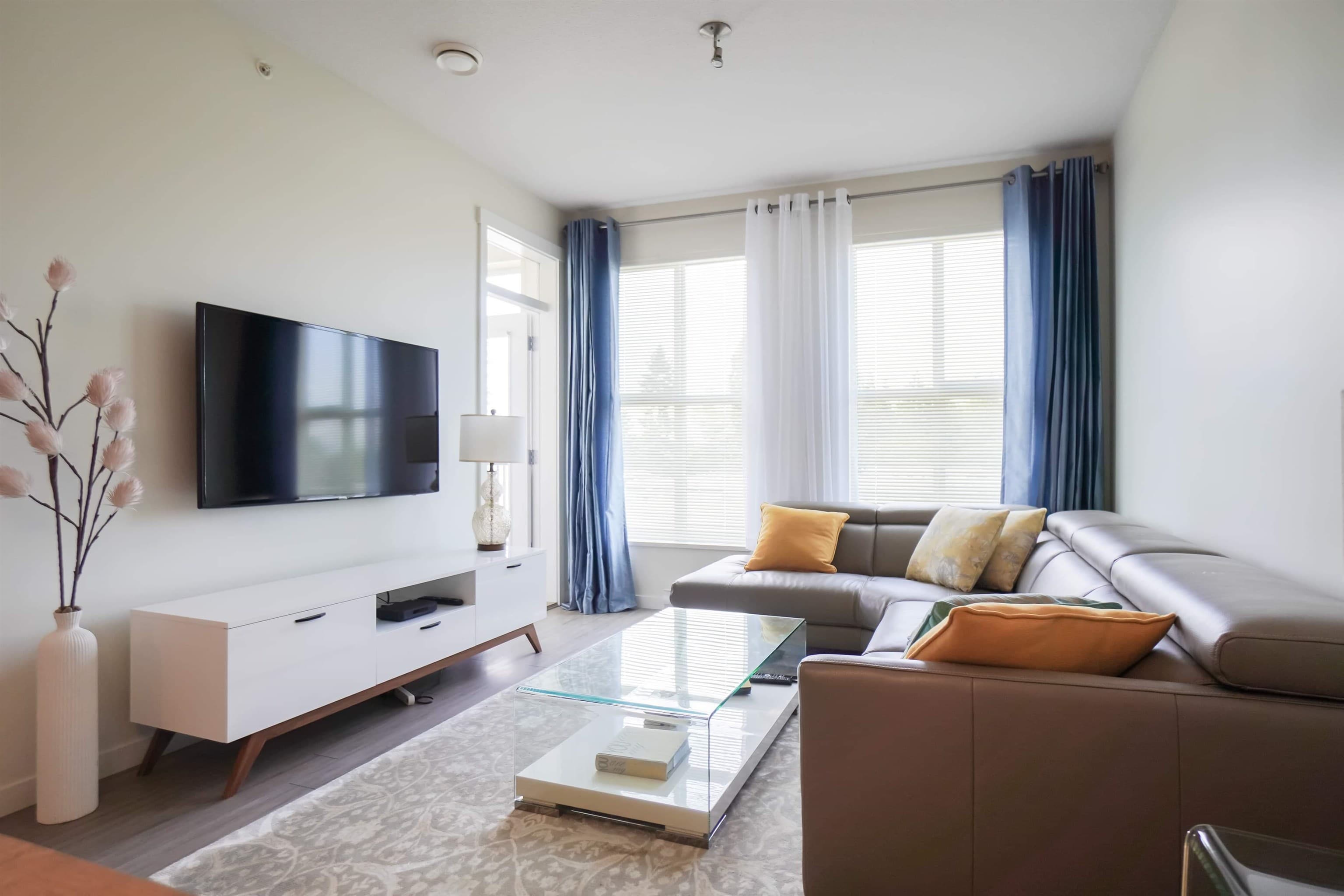 405 - 3323 151 Street, Surrey, V3Z 0L3 — photo 1