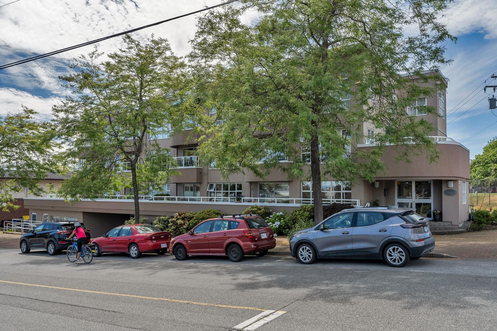 202 - 15284 Buena Vista Avenue, White Rock, V4B 5K5 — photo 2