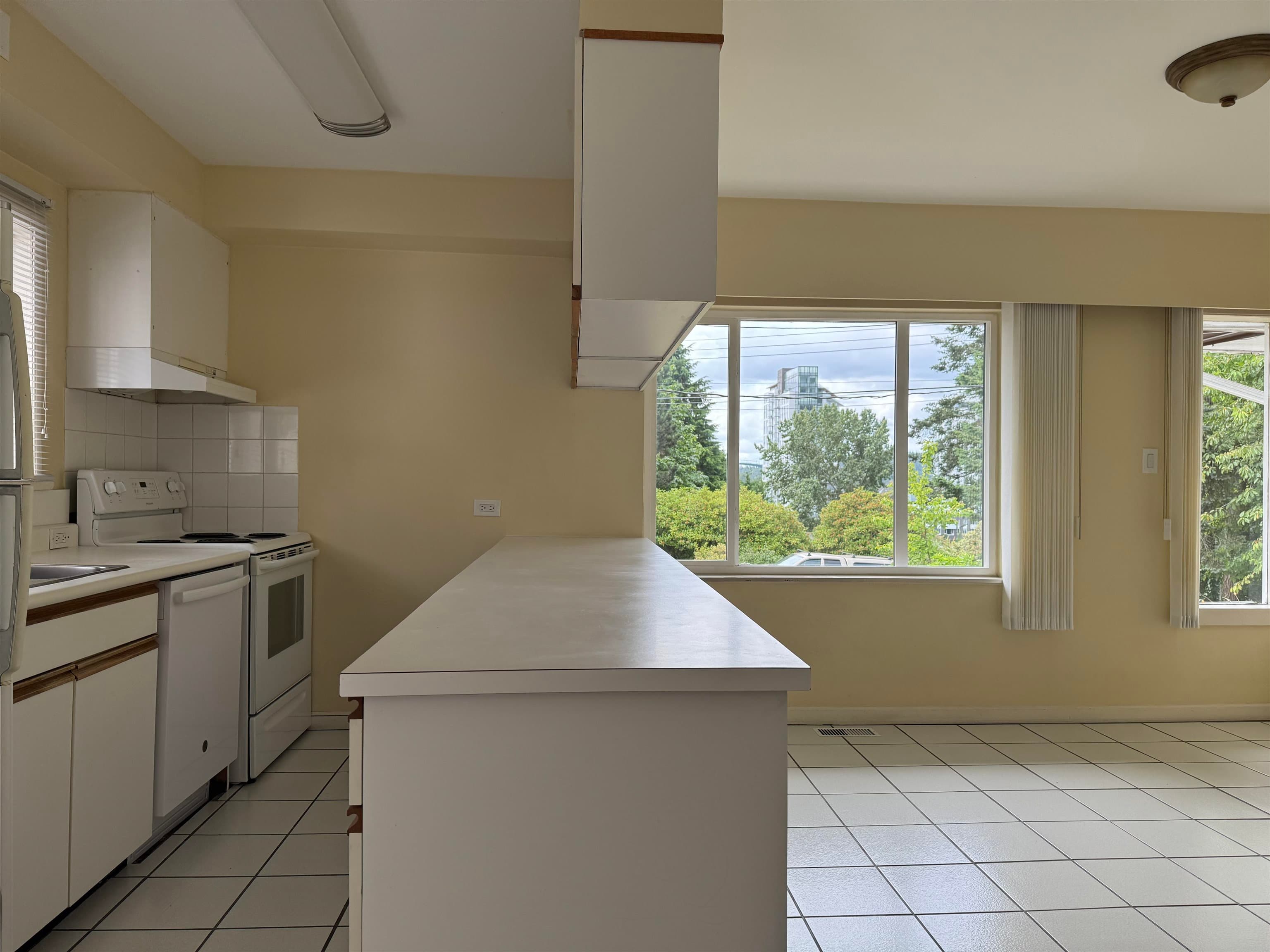 675 Duchess Avenue, West Vancouver, V7T 1G6 — photo 5