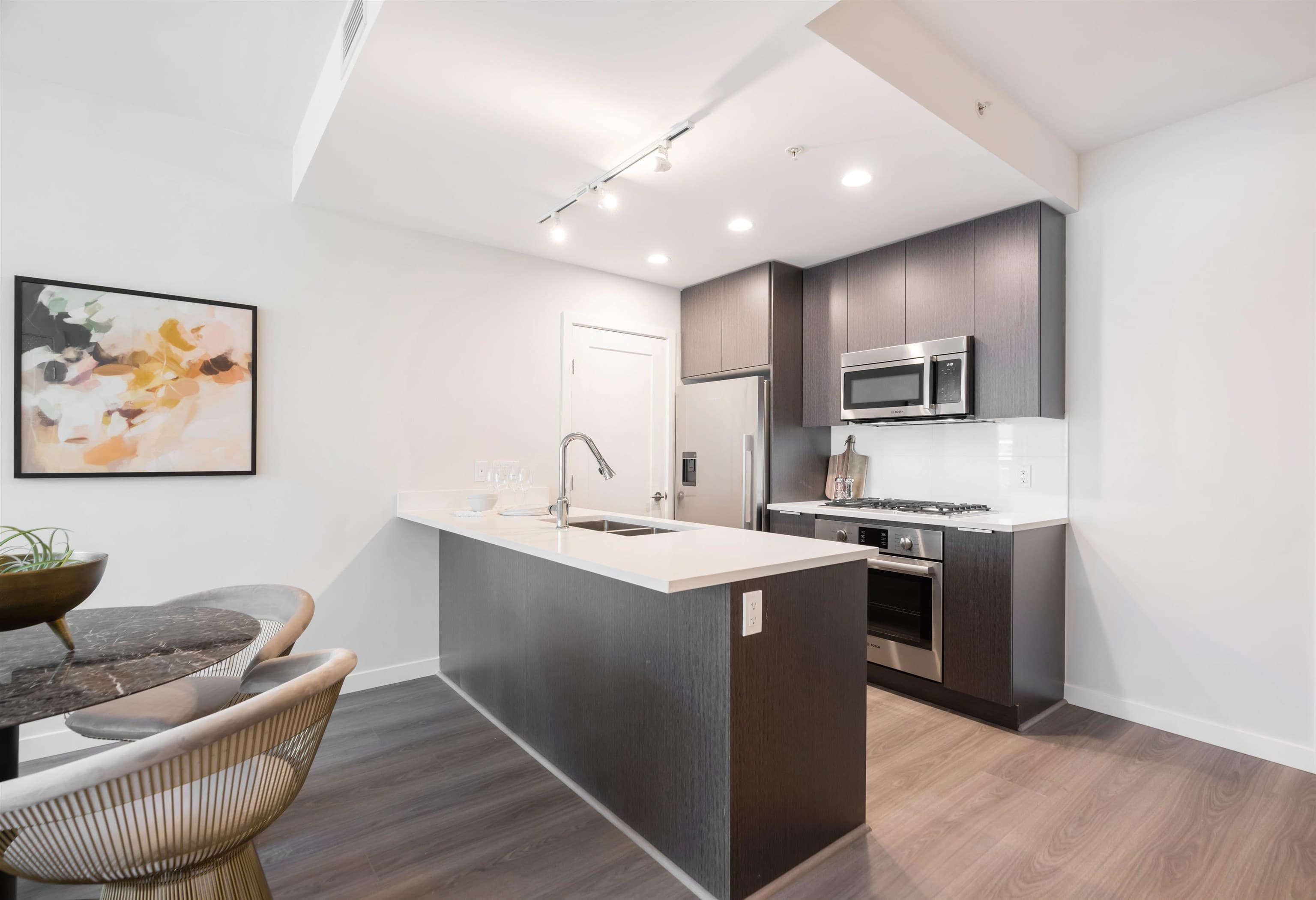 1602 - 8699 Hazelbridge Way, Richmond, V6X 0T4 — photo 5