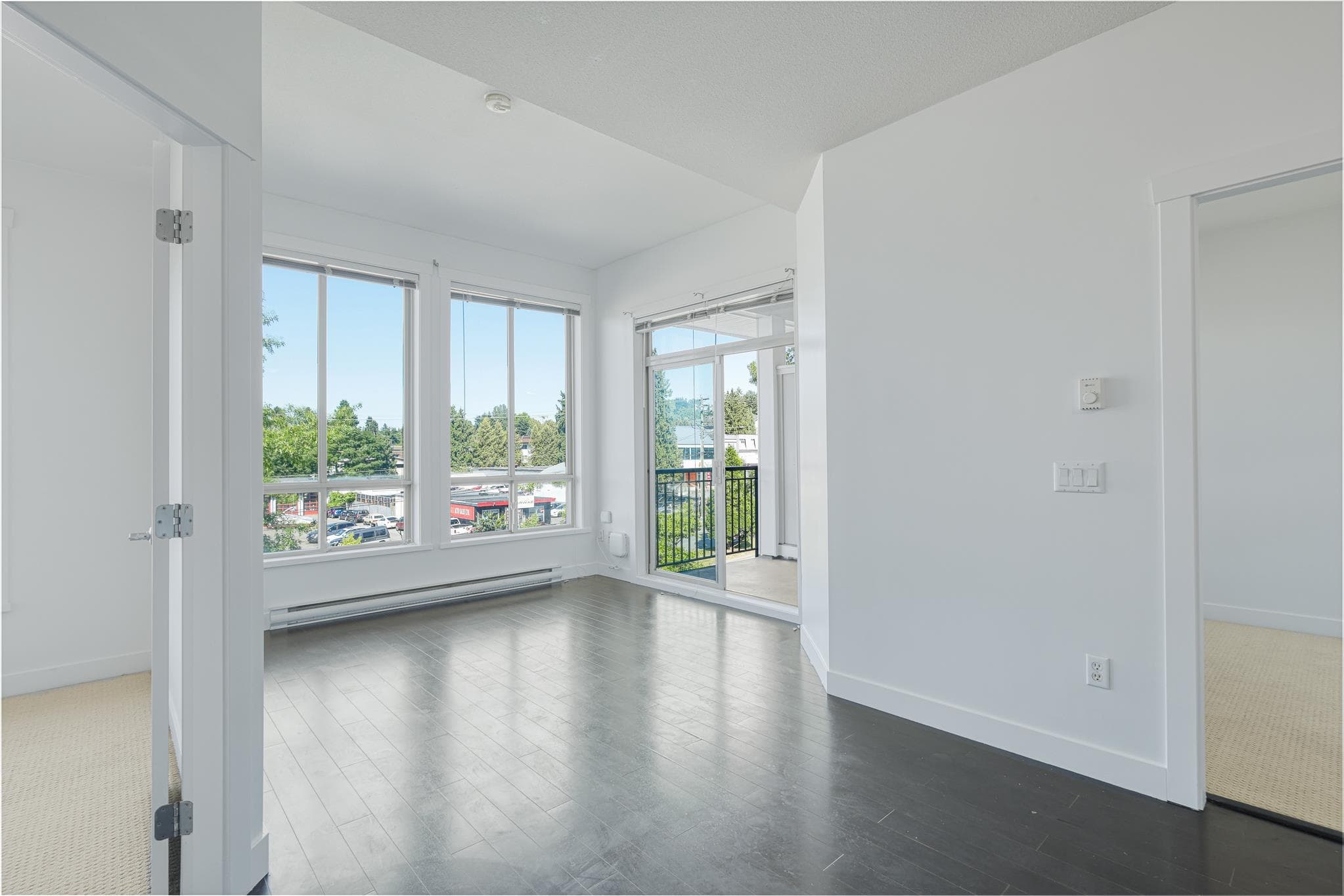 316 - 13555 Gateway Drive, Surrey, V3T 0B5 — photo 2