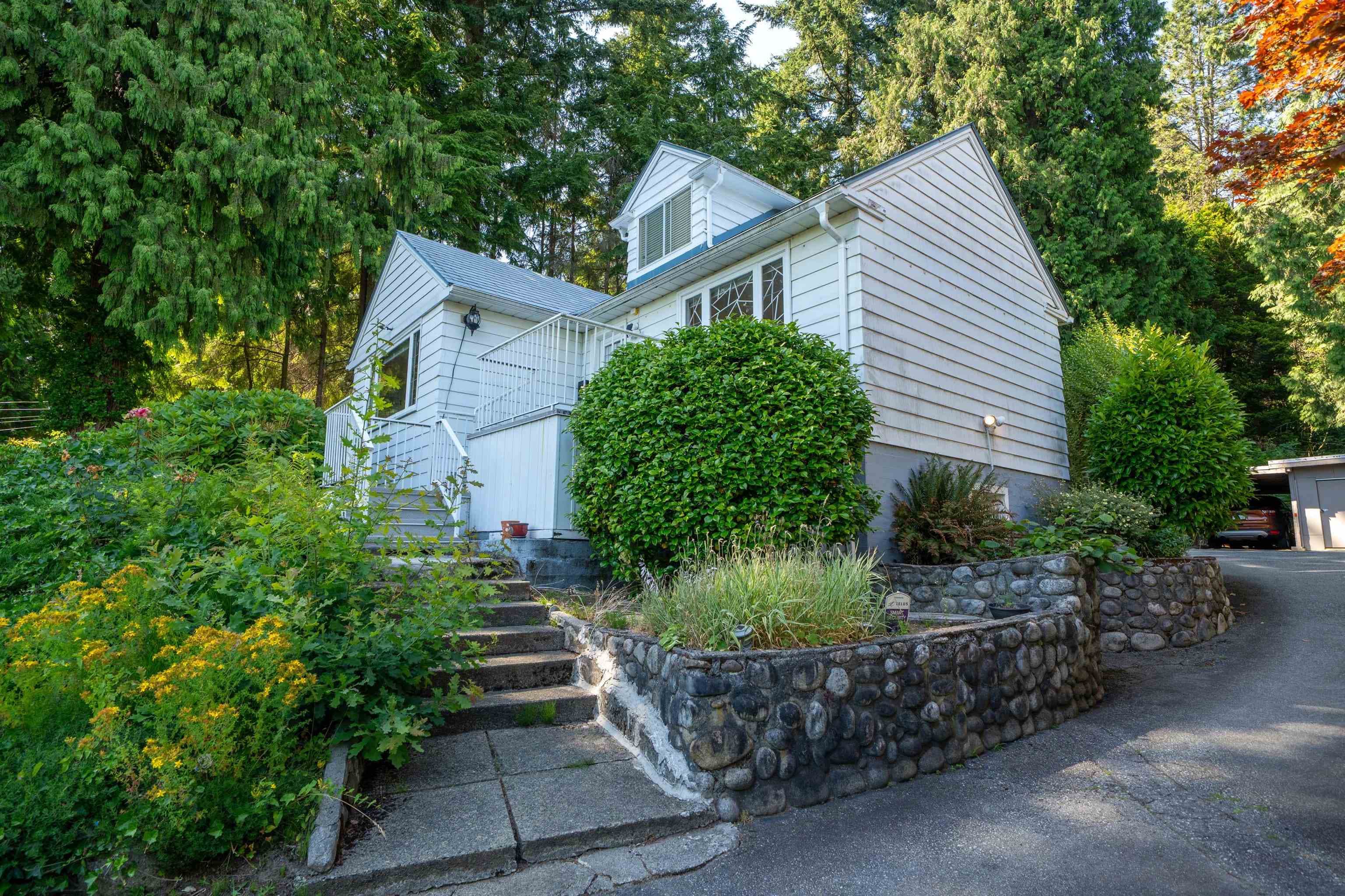 1371 Mathers Avenue, West Vancouver, V7T 2G5 — photo 2