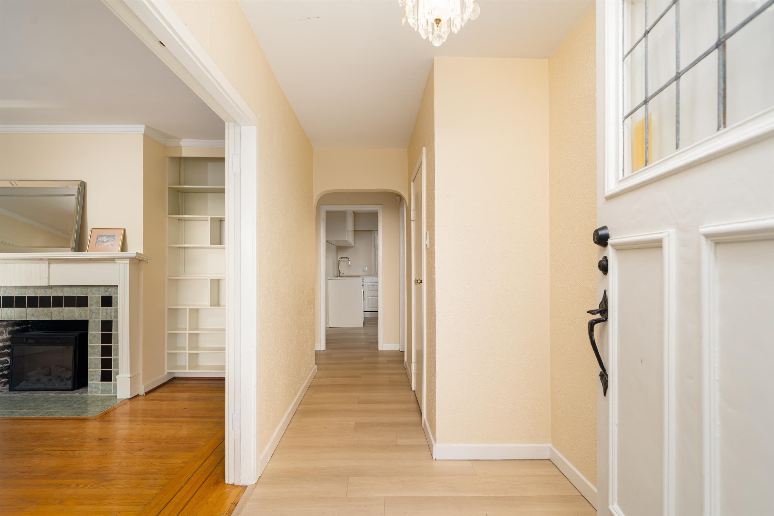 1371 Mathers Avenue, West Vancouver, V7T 2G5 — photo 4