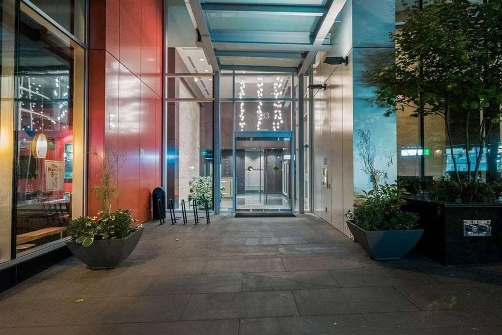 907 - 833 Homer Street, Vancouver, V6B 0H3 — photo 2