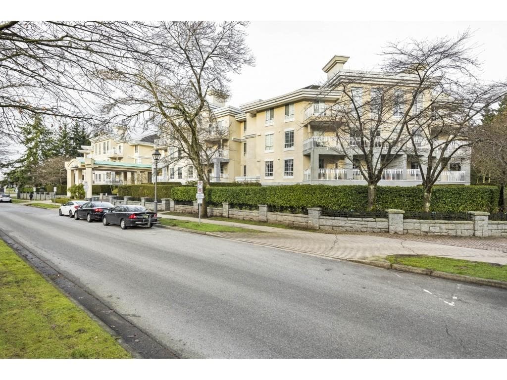 427 - 5835 Hampton Place, Vancouver, V6T 2G2 — photo 1