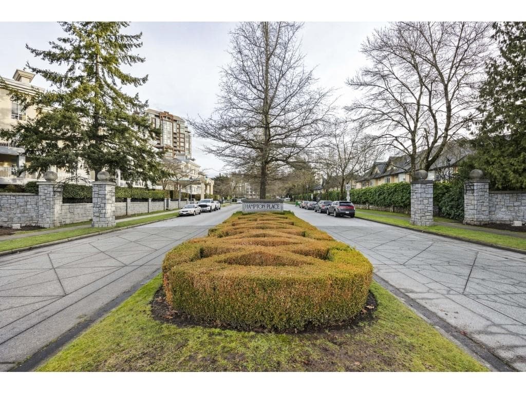 427 - 5835 Hampton Place, Vancouver, V6T 2G2 — photo 4